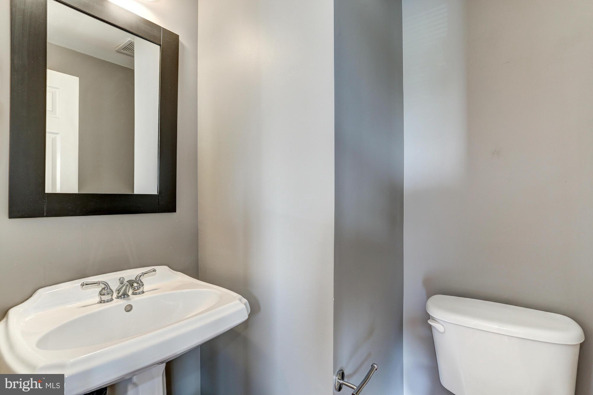 HEARTHSIDE AT FLYNNS CROSSING - Residential