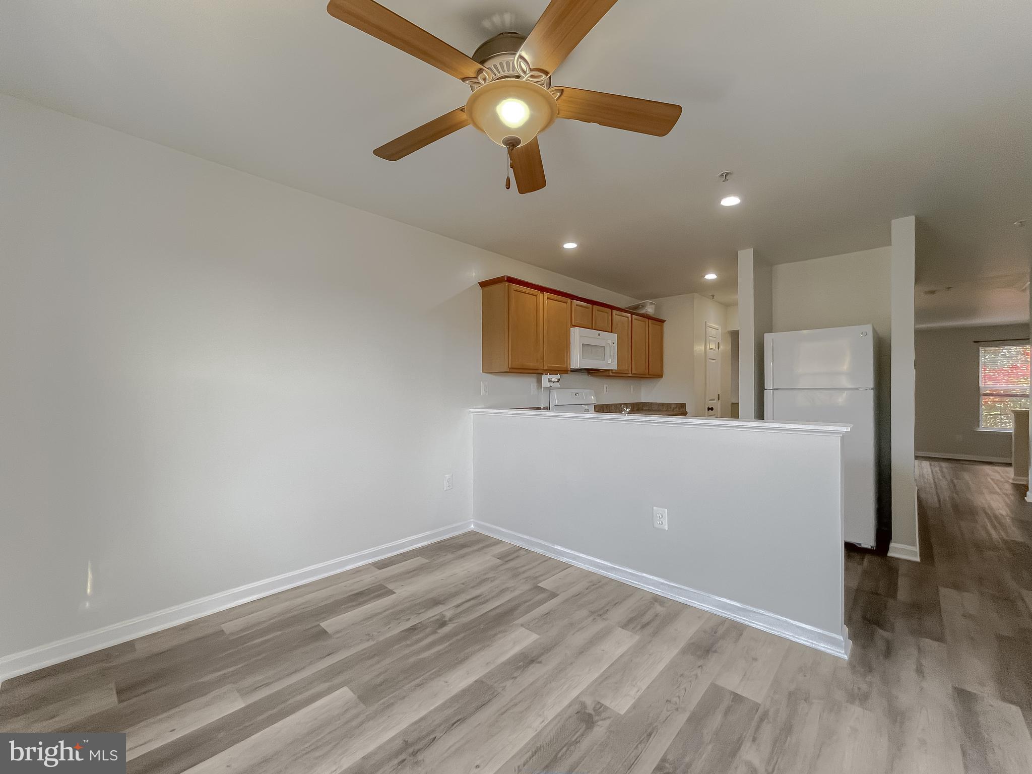 THE TOWNES AT GREENVIEW WEST - Residential Lease