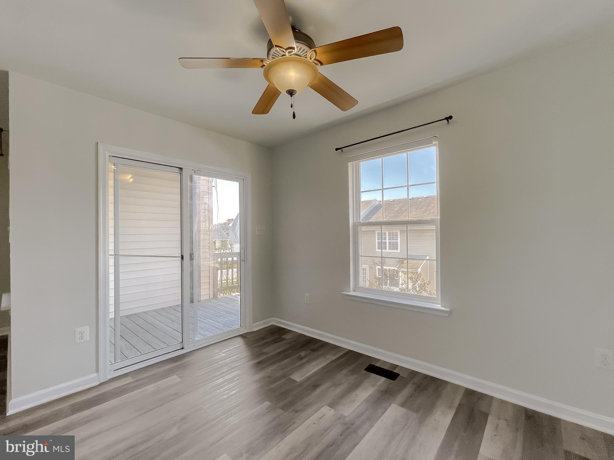 THE TOWNES AT GREENVIEW WEST - Residential Lease