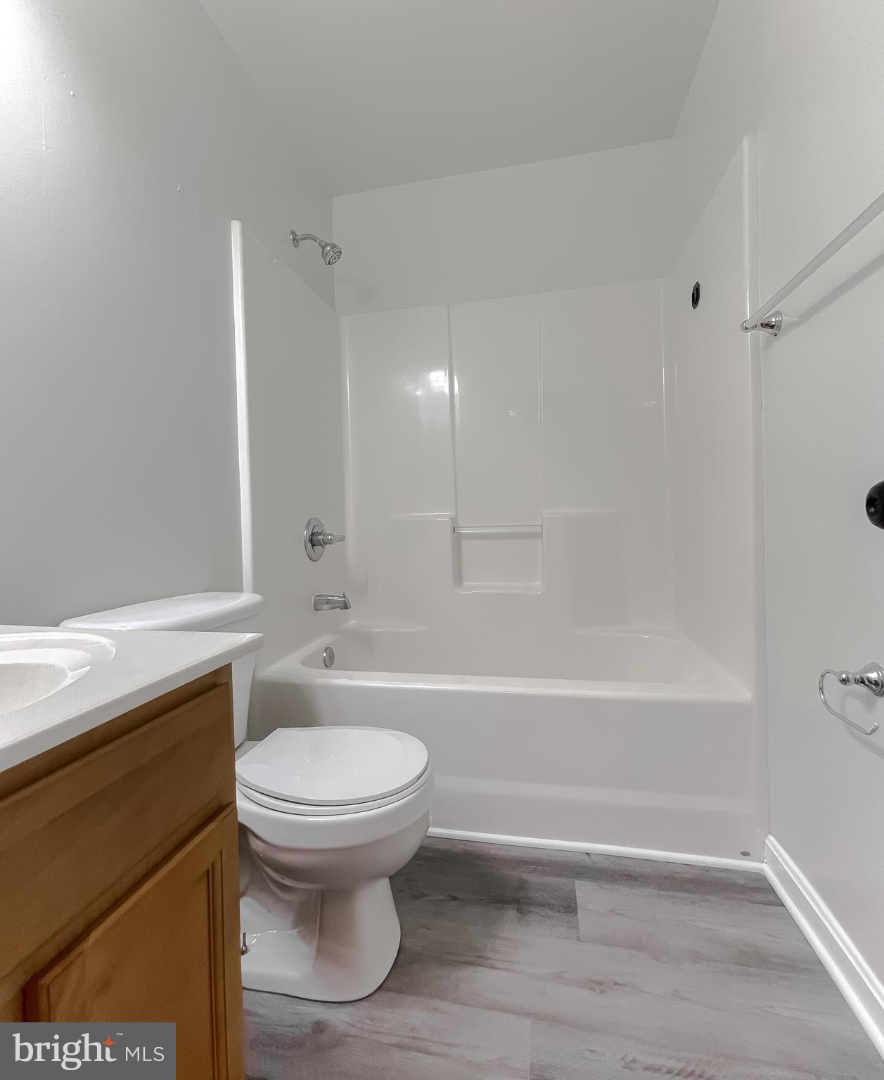 THE TOWNES AT GREENVIEW WEST - Residential Lease