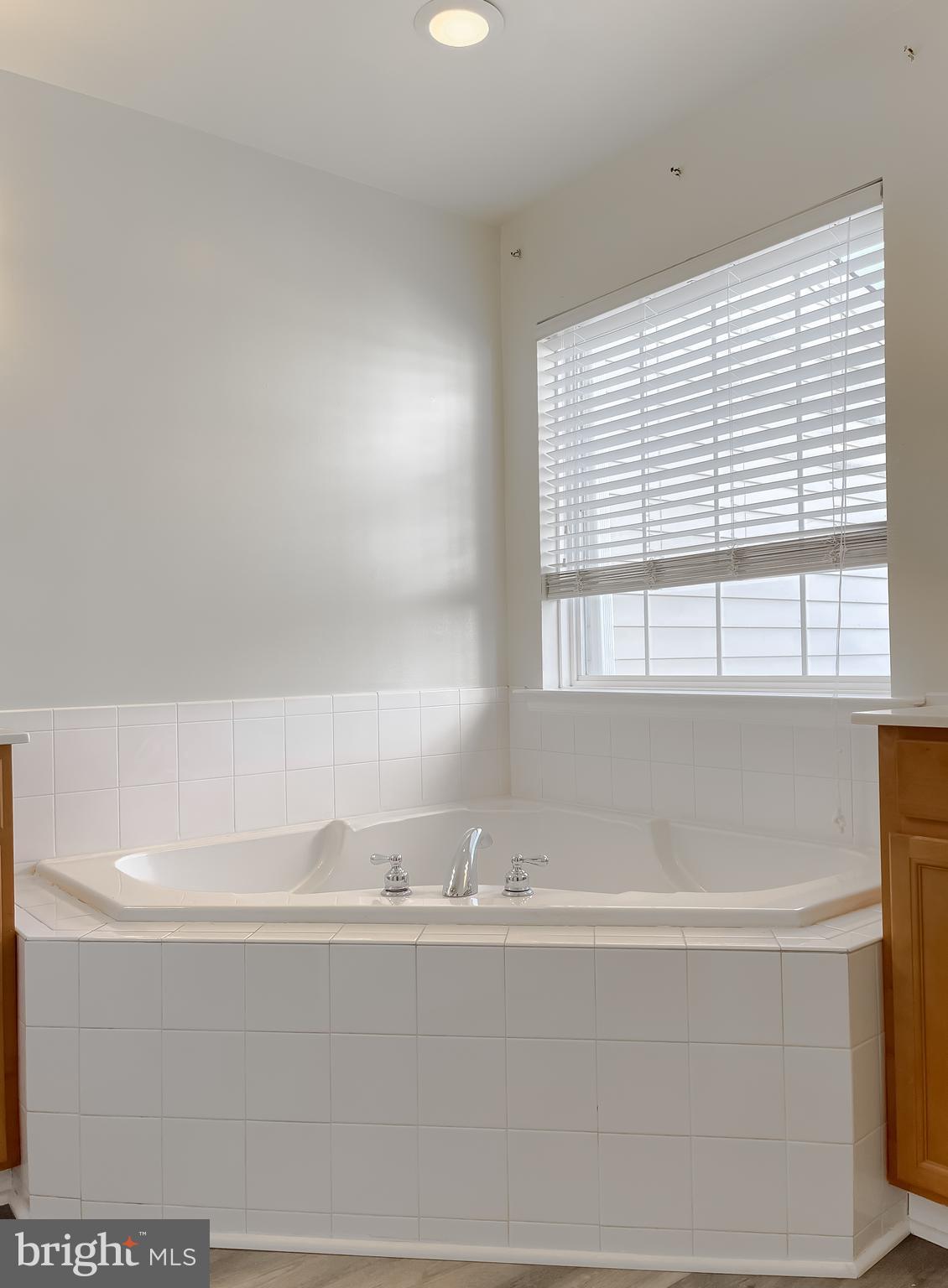 THE TOWNES AT GREENVIEW WEST - Residential Lease