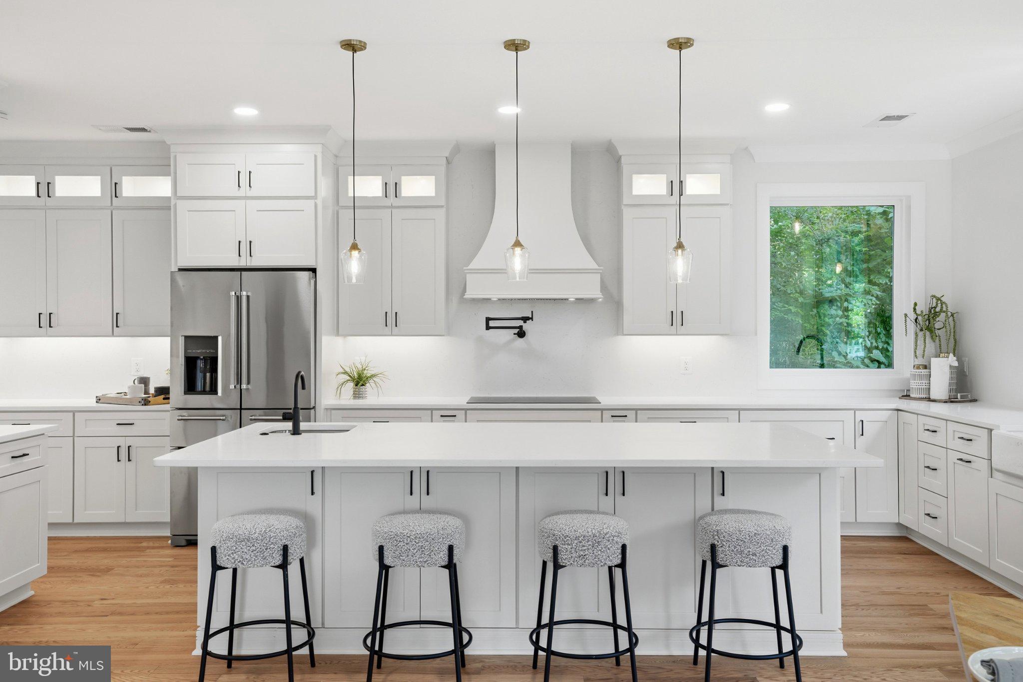 132 N EARLEY
