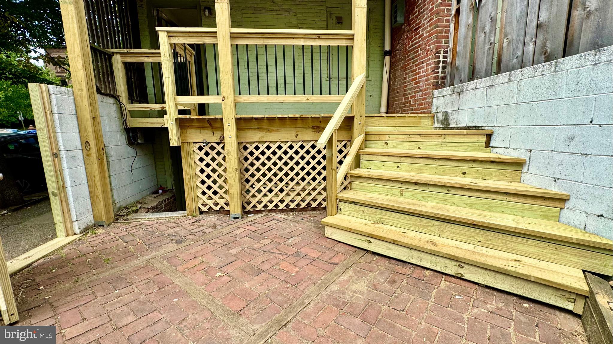 2148 GREEN STREET - UNIT 1