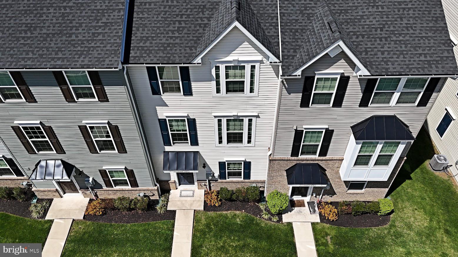 158 BISHOP WAY