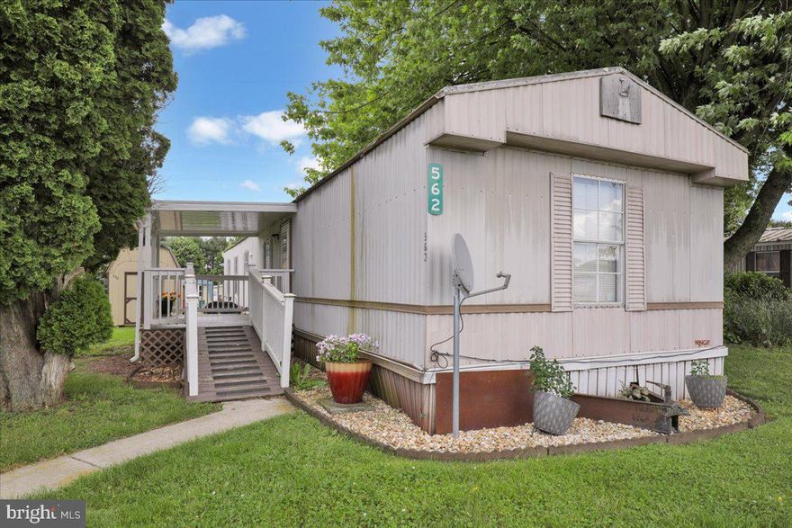 Check out this first floor living manufactured home built in 1996. Located in Palm City Park right on the edge of Annville and Palmyra. The 2nd full bathroom was just updated, roof was coated in 2022. Shed and all appliances, including washer & Dryer are included in the sale. Nice covered porch on front of home with handicap accessible ramp. Buyer must approved by the park prior to settlement.