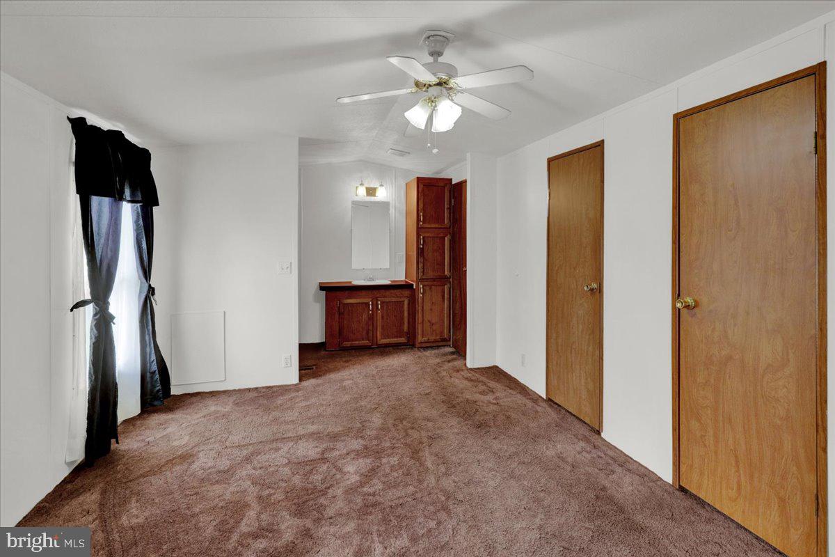 PALM CITY PARK - Residential