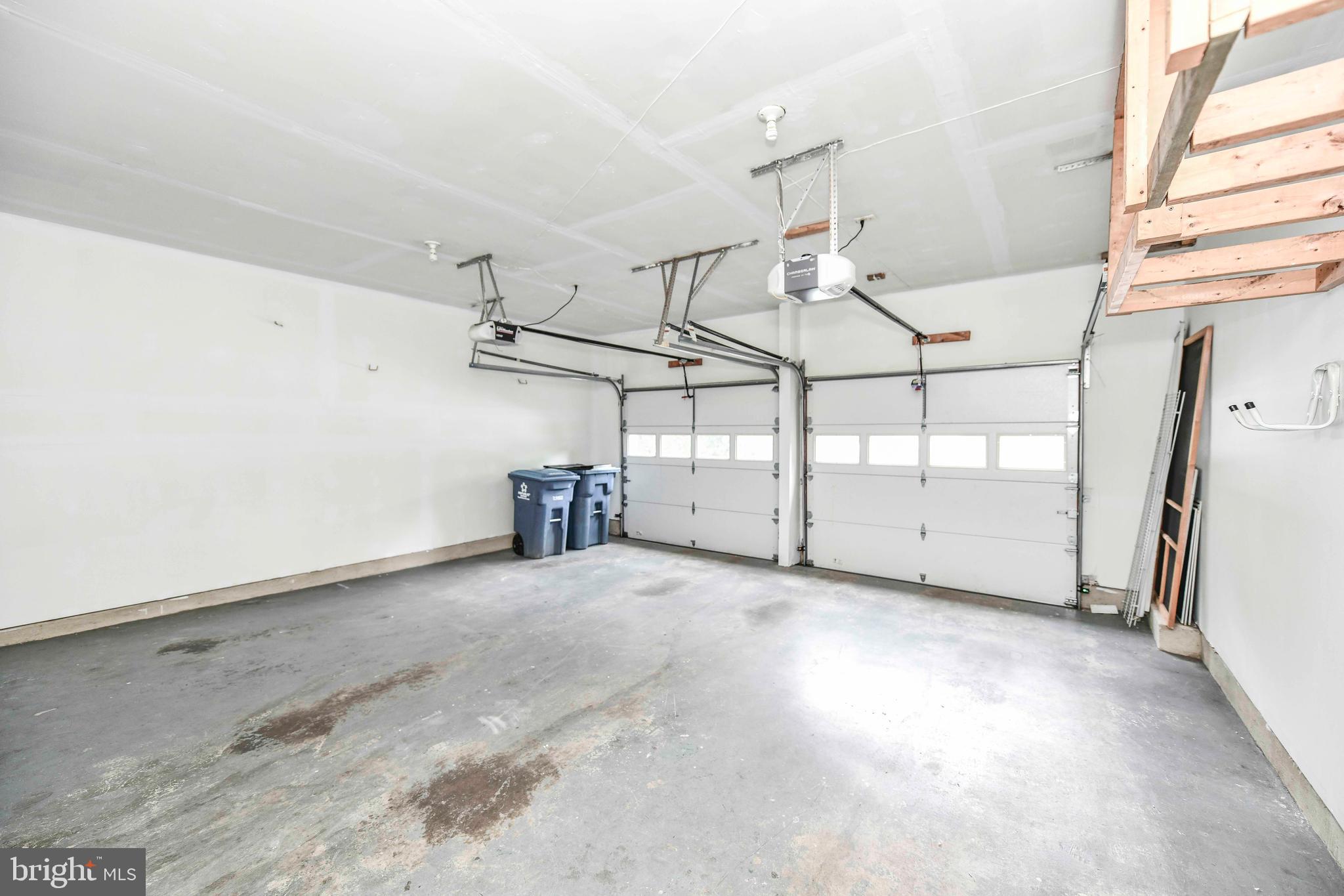 ARMISTEAD PARK - Residential Lease