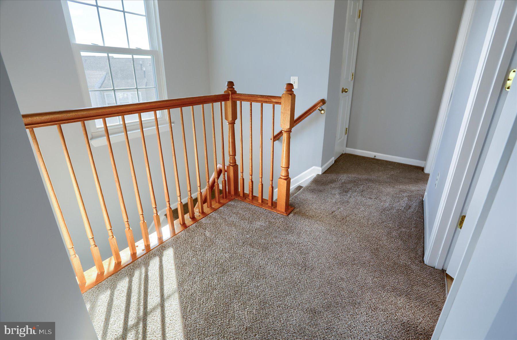 HOLLY WOODS - Residential