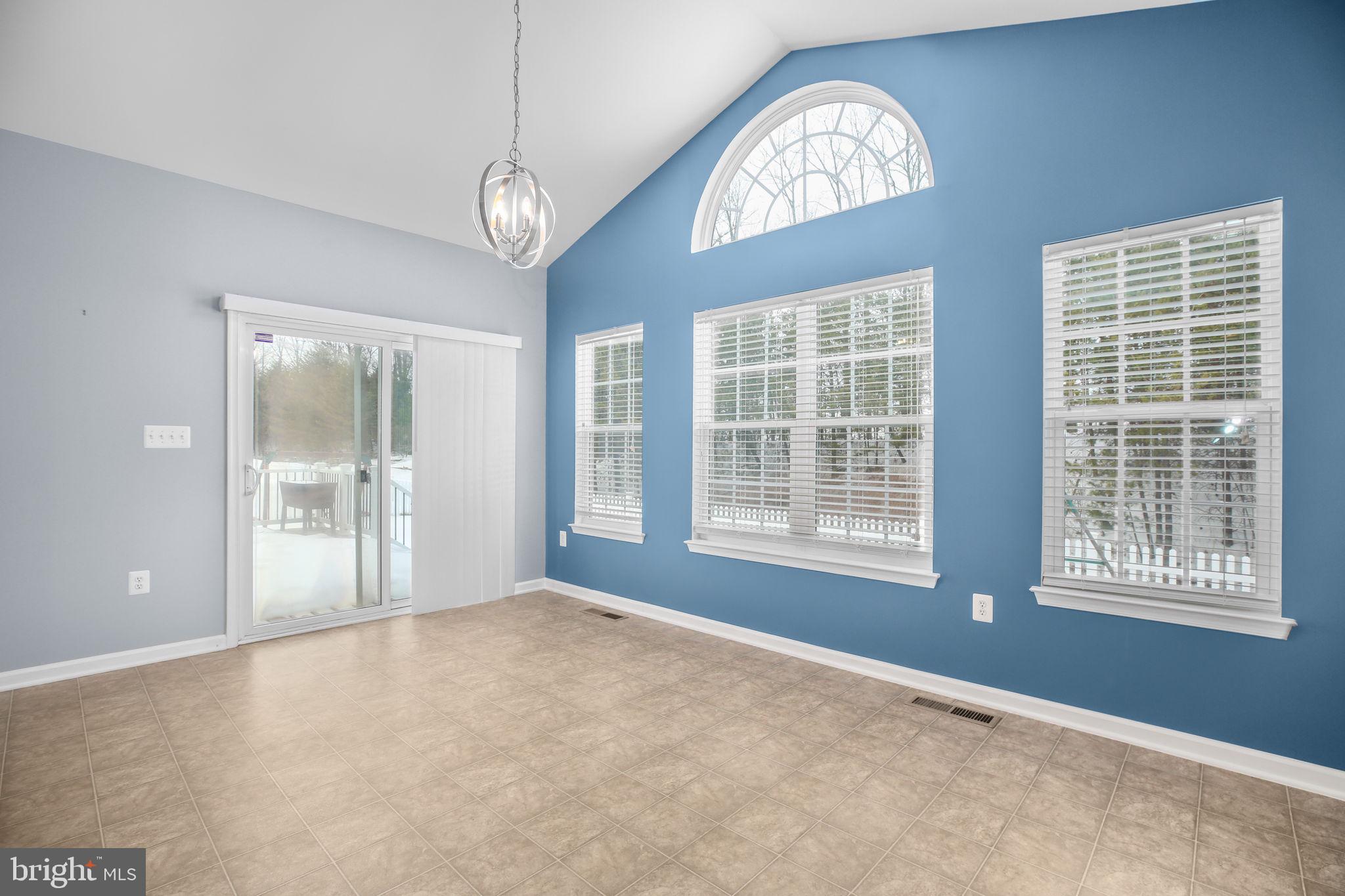 ESTATES AT LEE'S PARKE - Residential