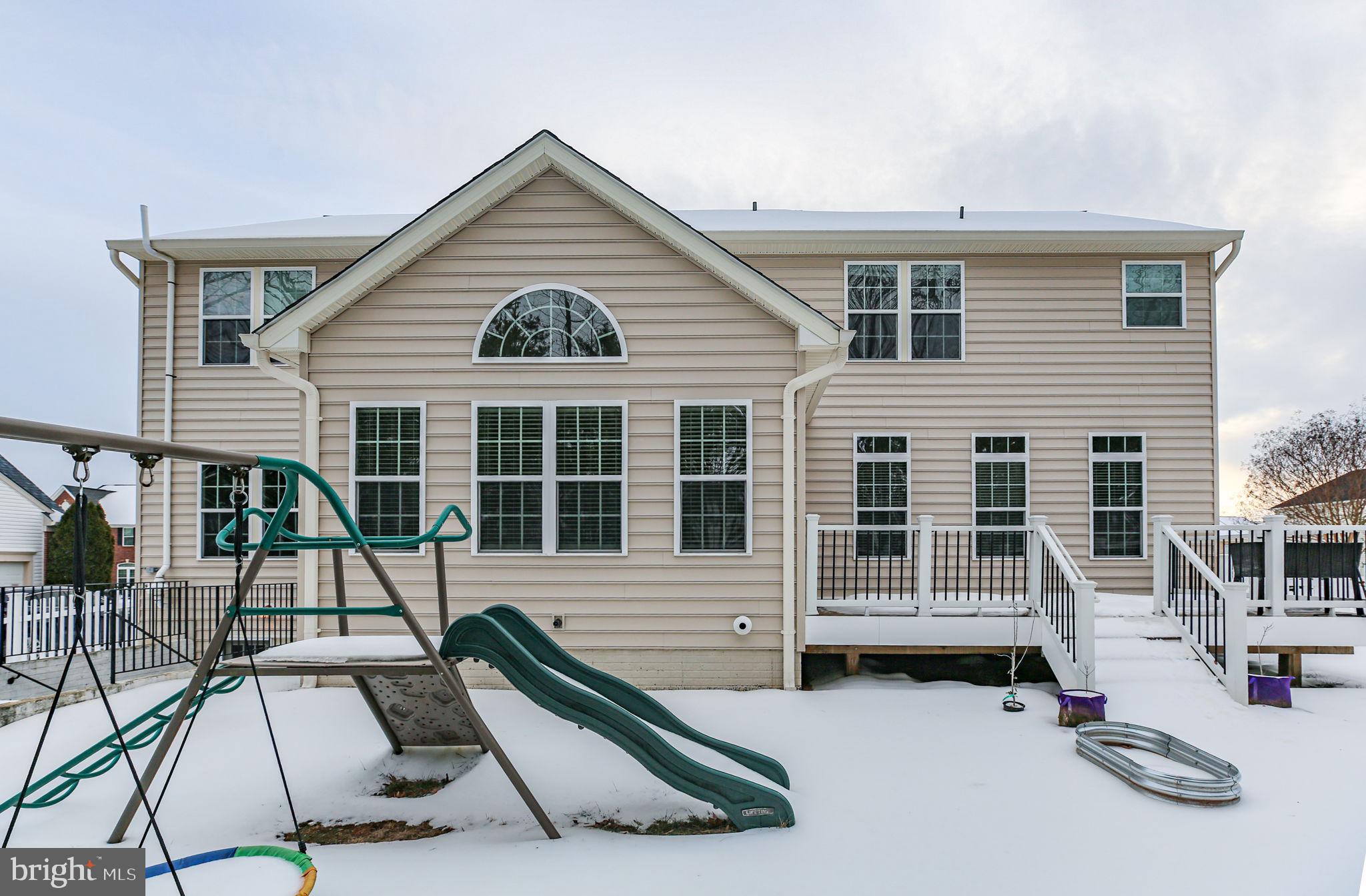 ESTATES AT LEE'S PARKE - Residential