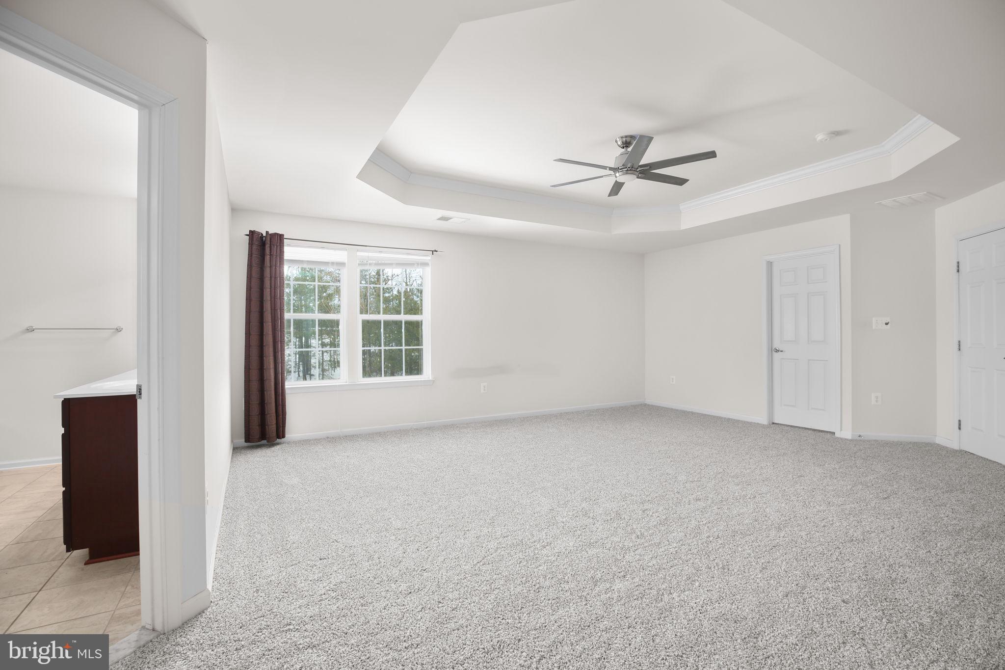 ESTATES AT LEE'S PARKE - Residential