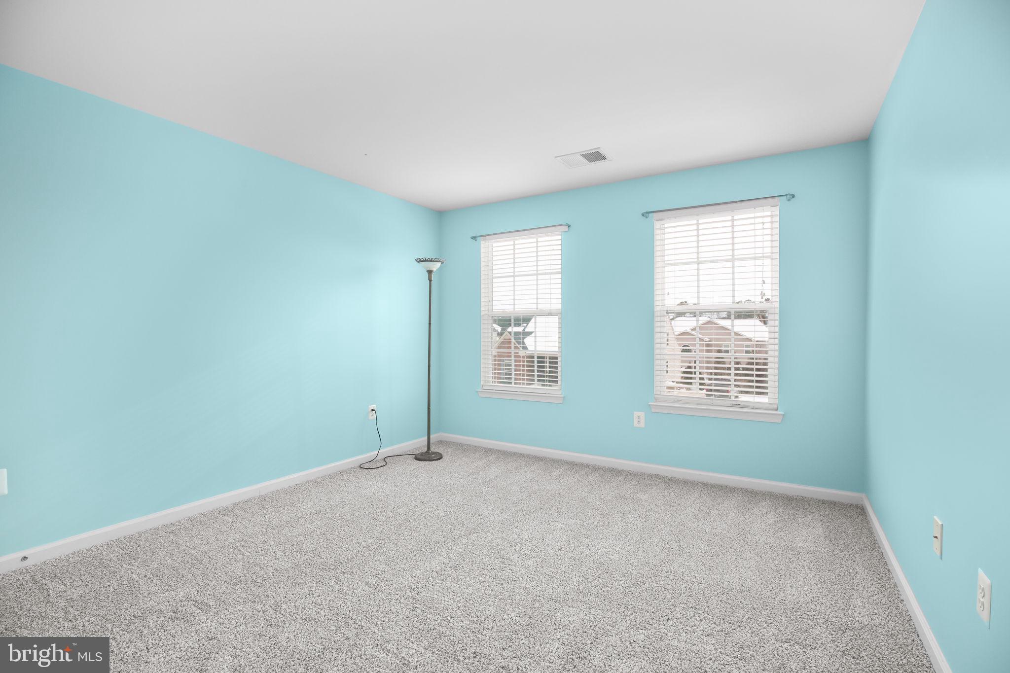 ESTATES AT LEE'S PARKE - Residential