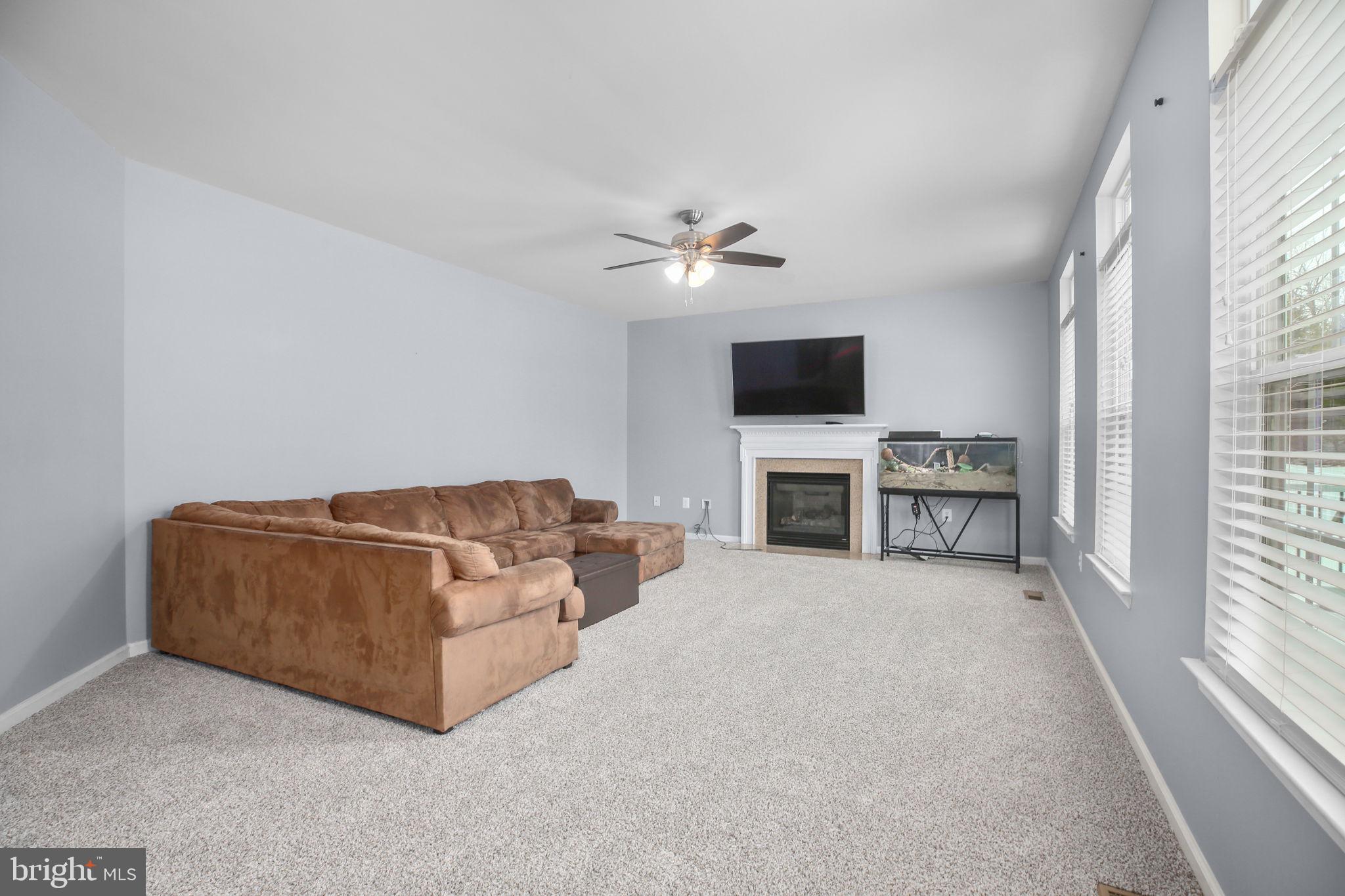 ESTATES AT LEE'S PARKE - Residential