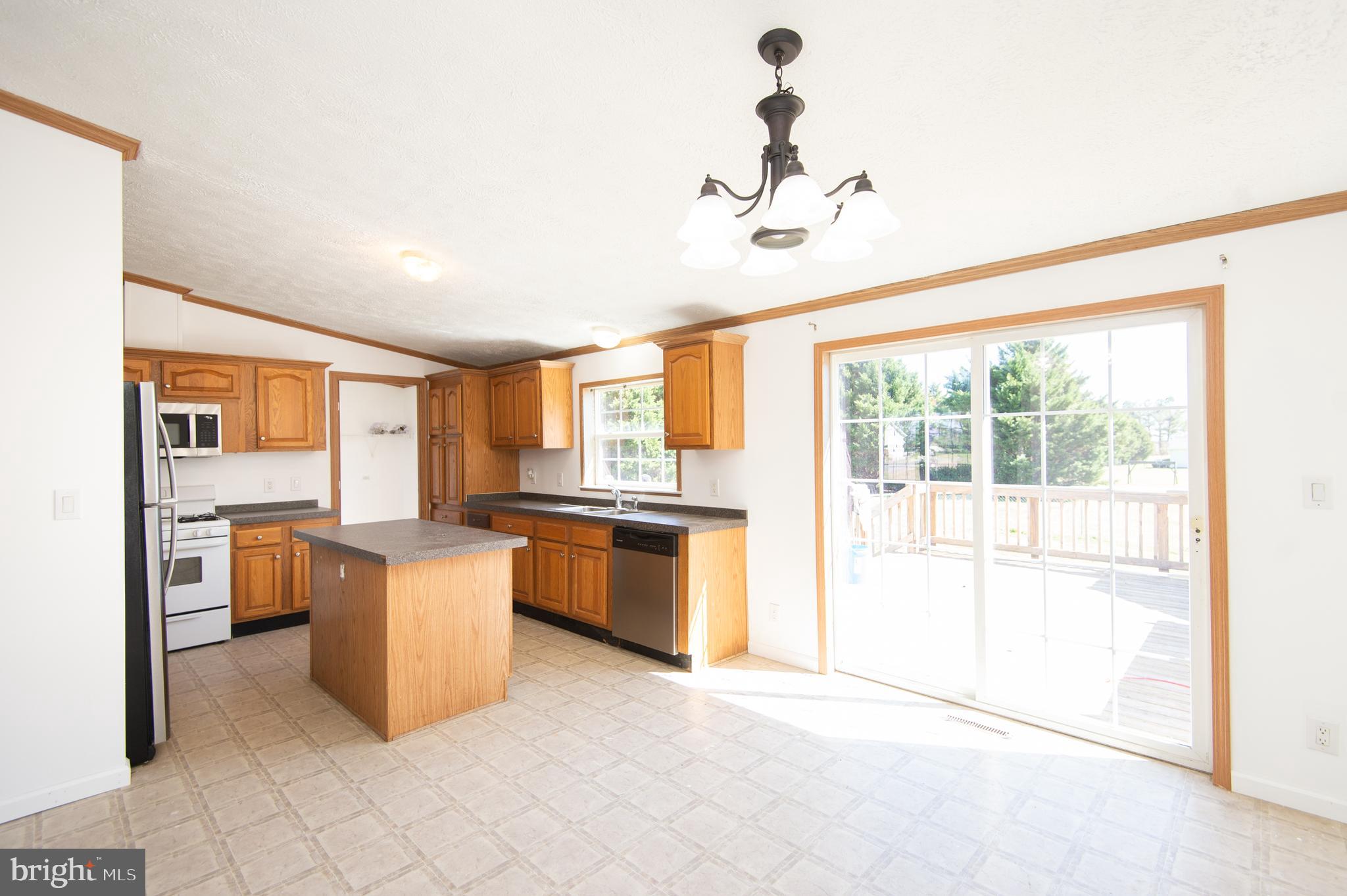 CABIN CREEK RIDGE - Residential