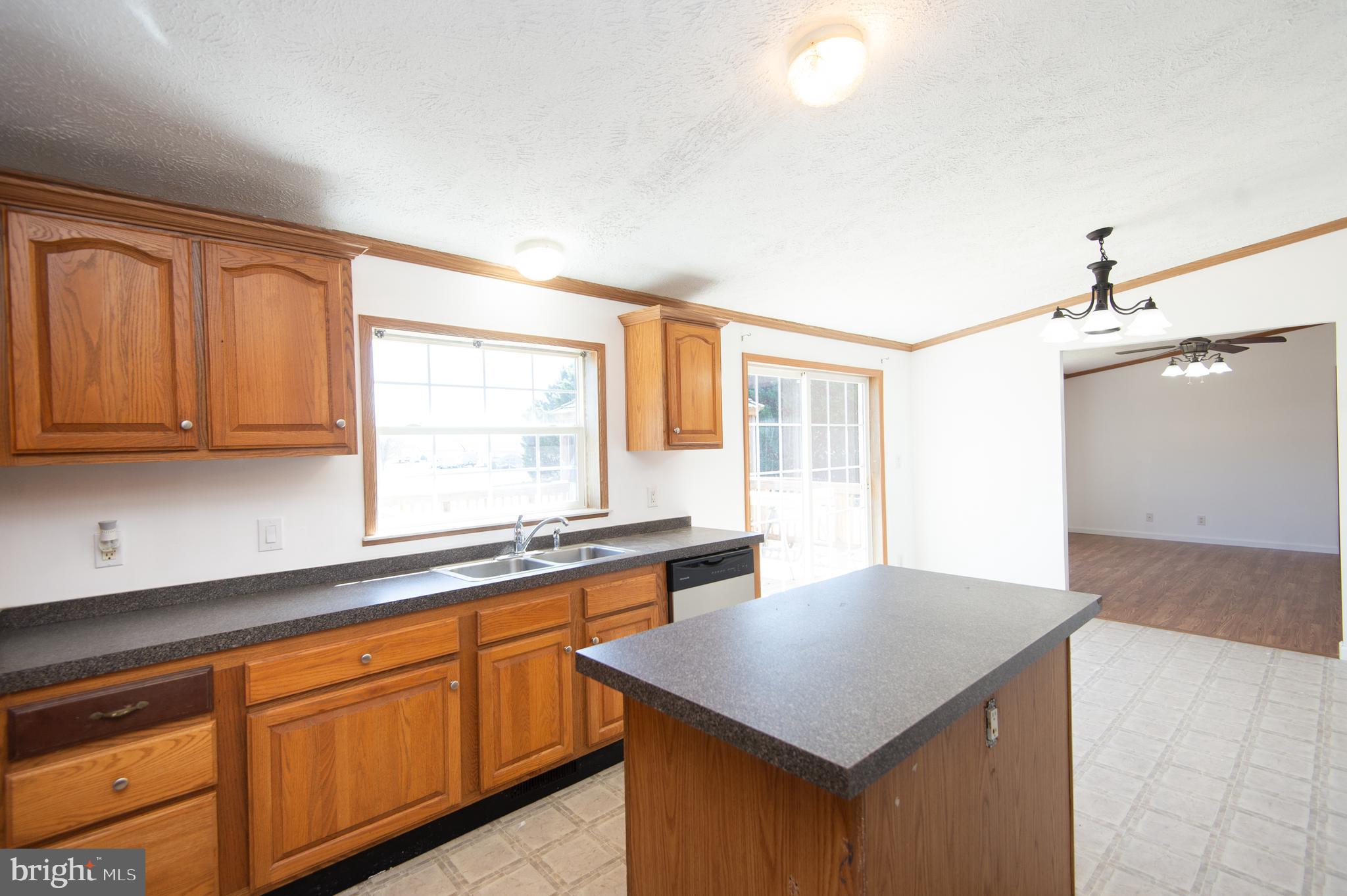 CABIN CREEK RIDGE - Residential