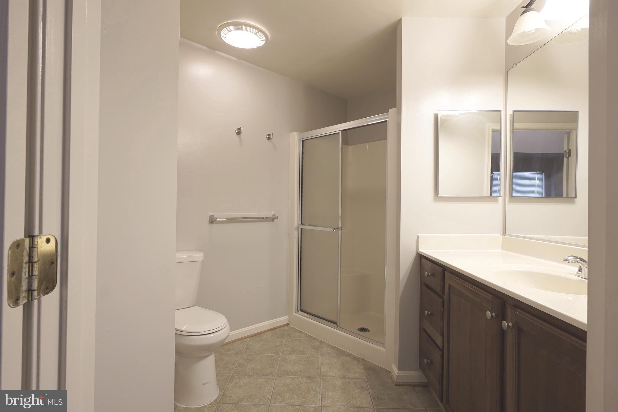 RIDGEVIEW III - Residential Lease