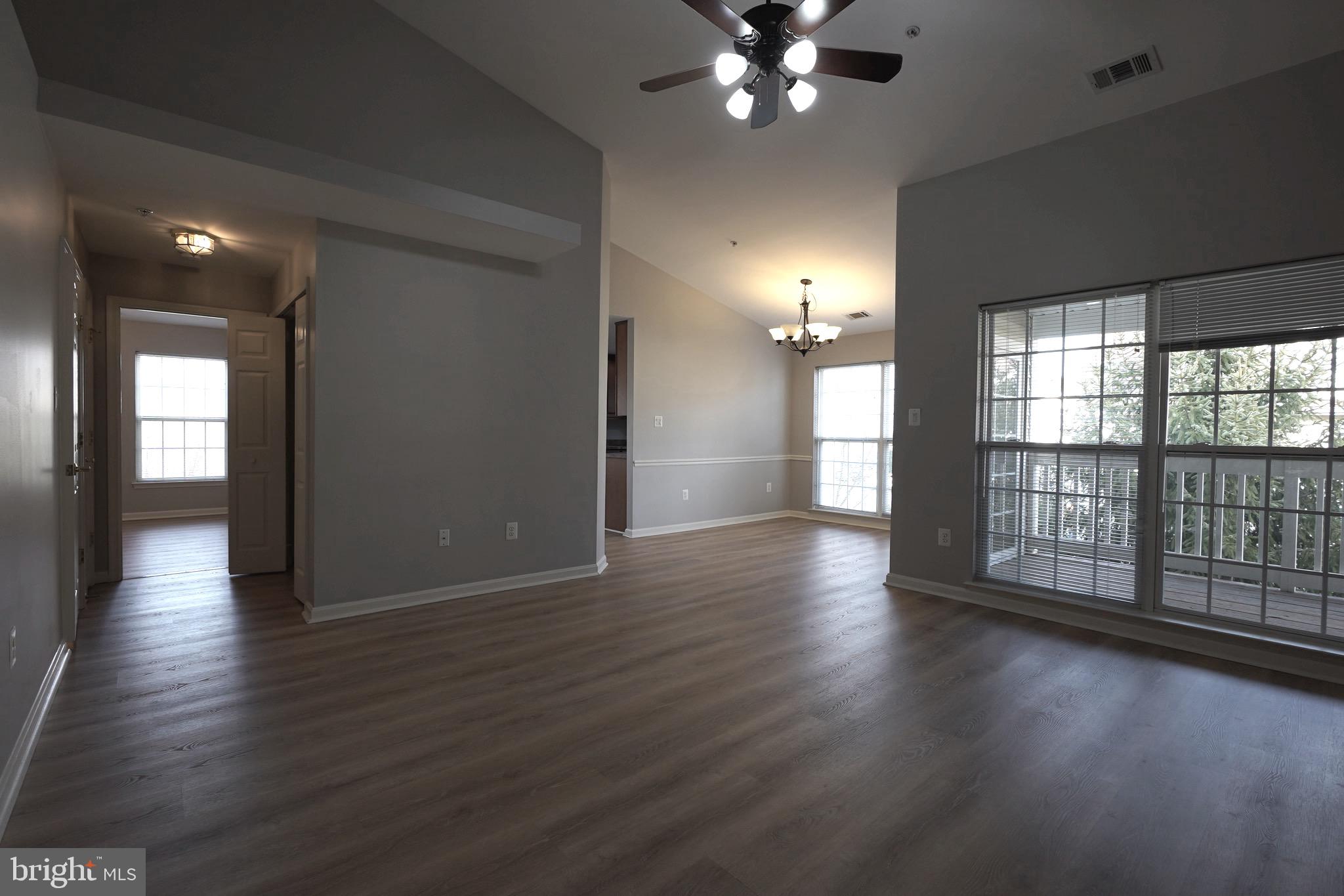 RIDGEVIEW III - Residential Lease