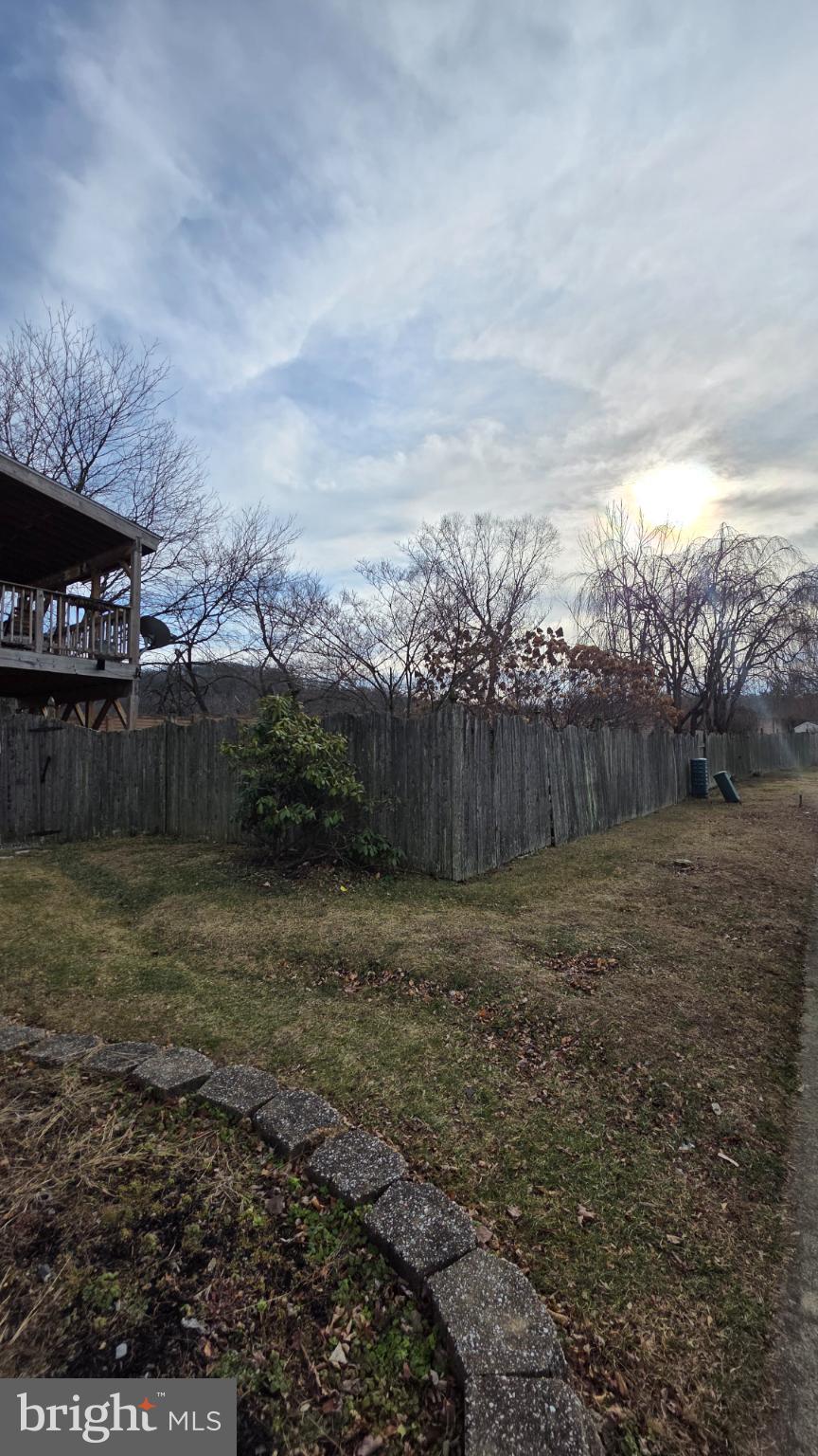 HIGHLAND VILLAS - Residential