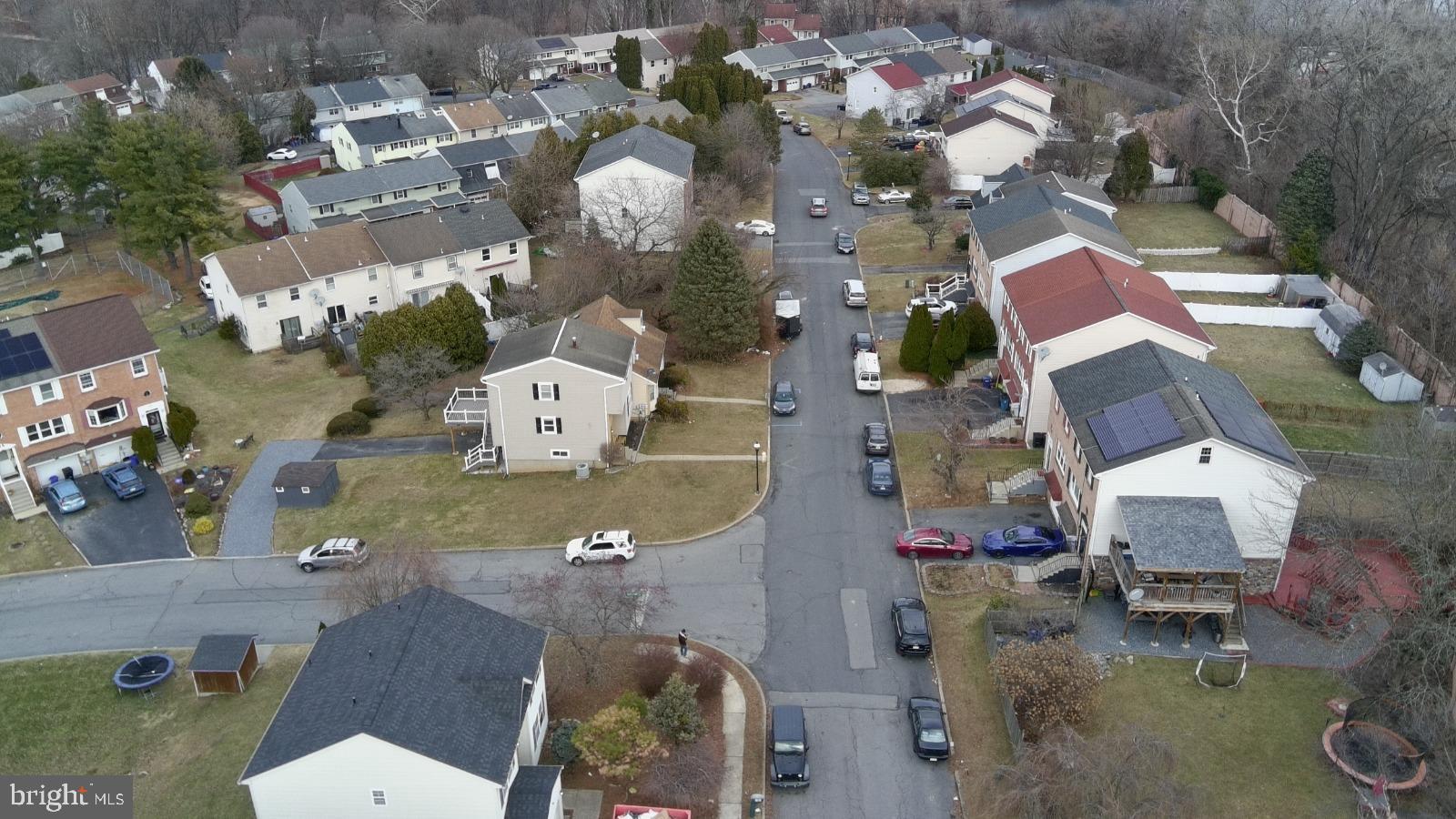 HIGHLAND VILLAS - Residential