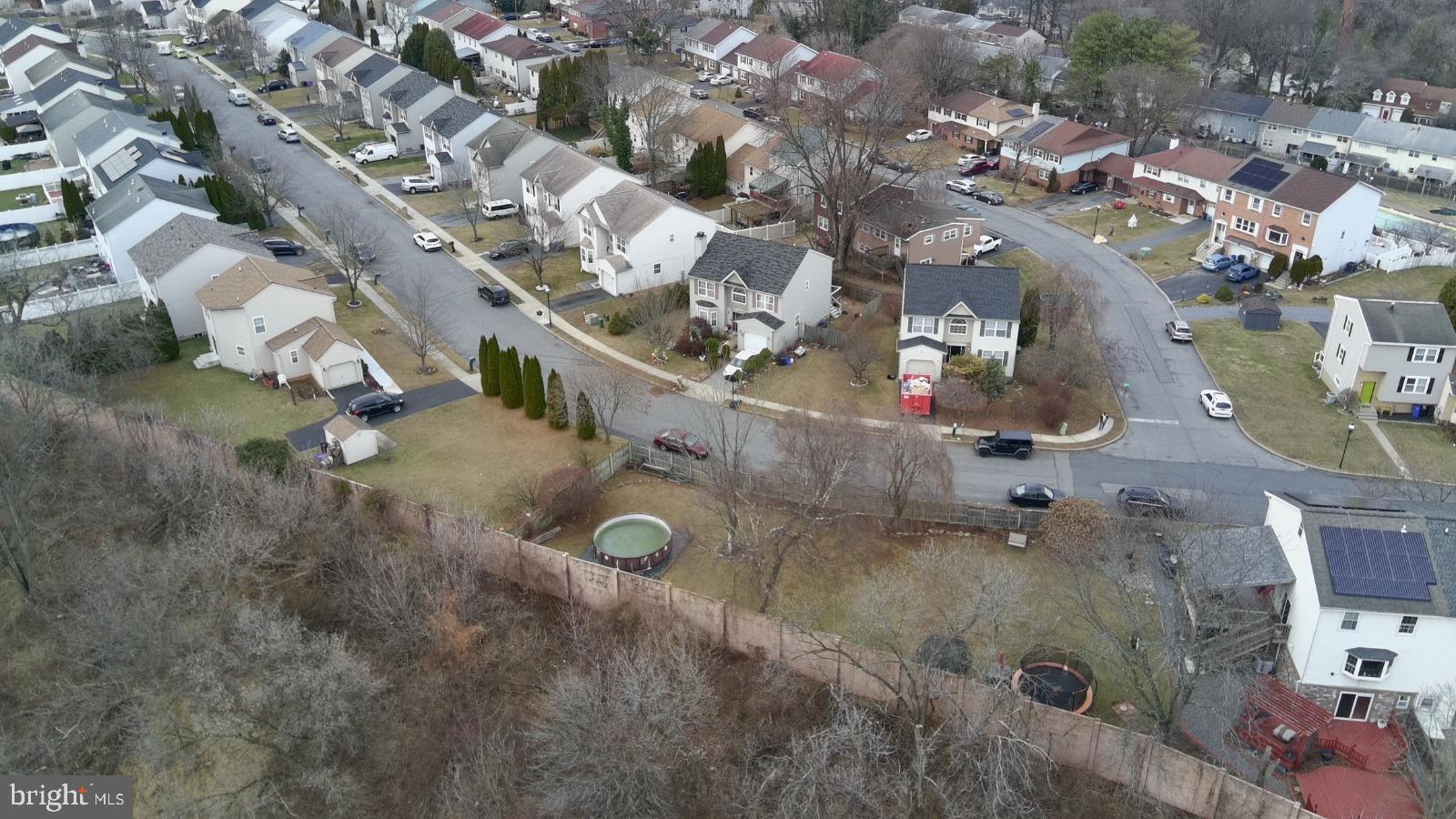 HIGHLAND VILLAS - Residential