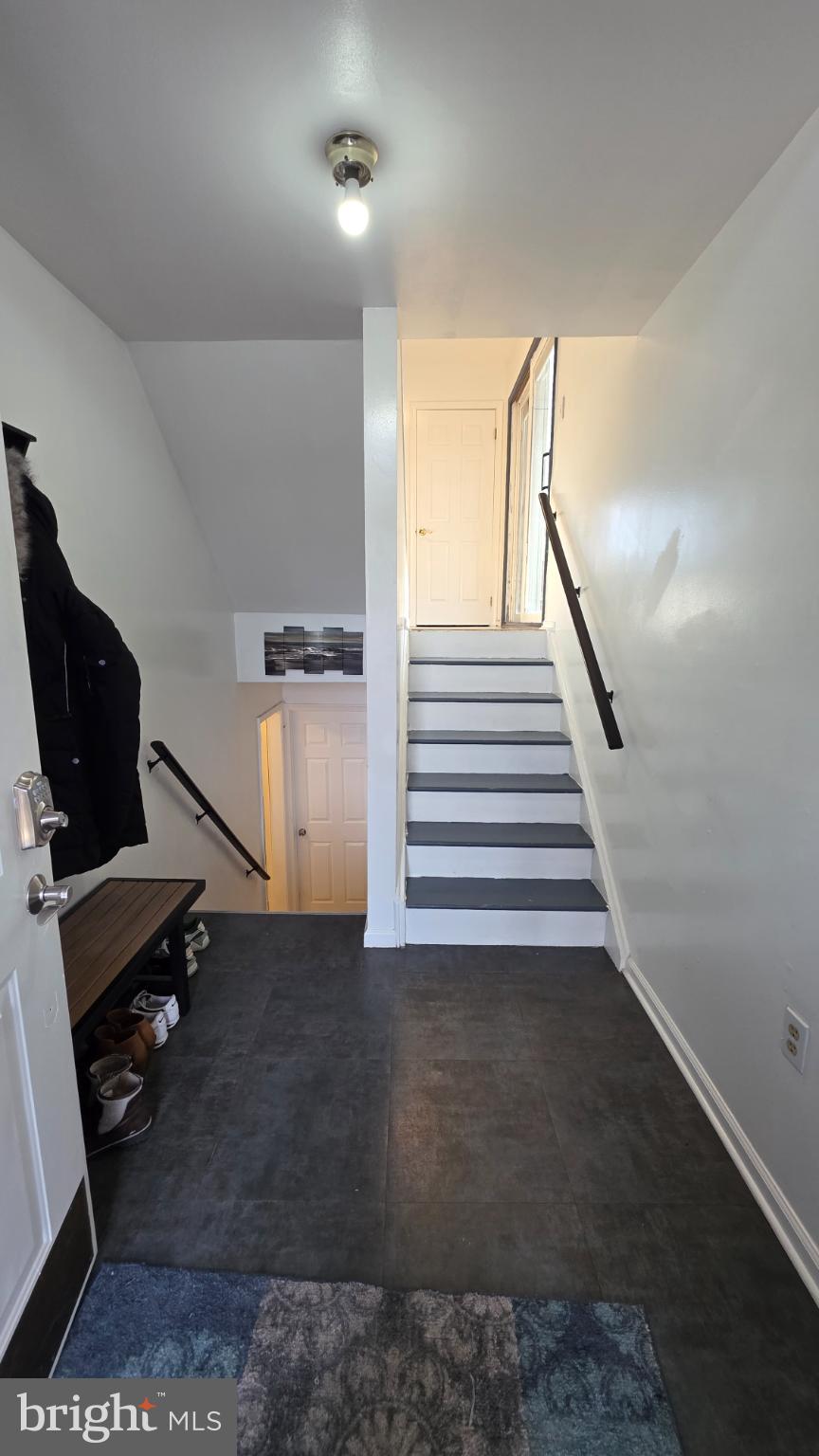 HIGHLAND VILLAS - Residential