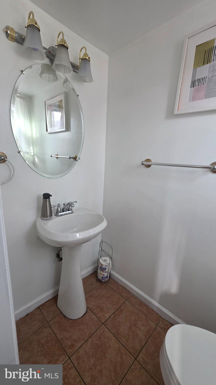 HIGHLAND VILLAS - Residential