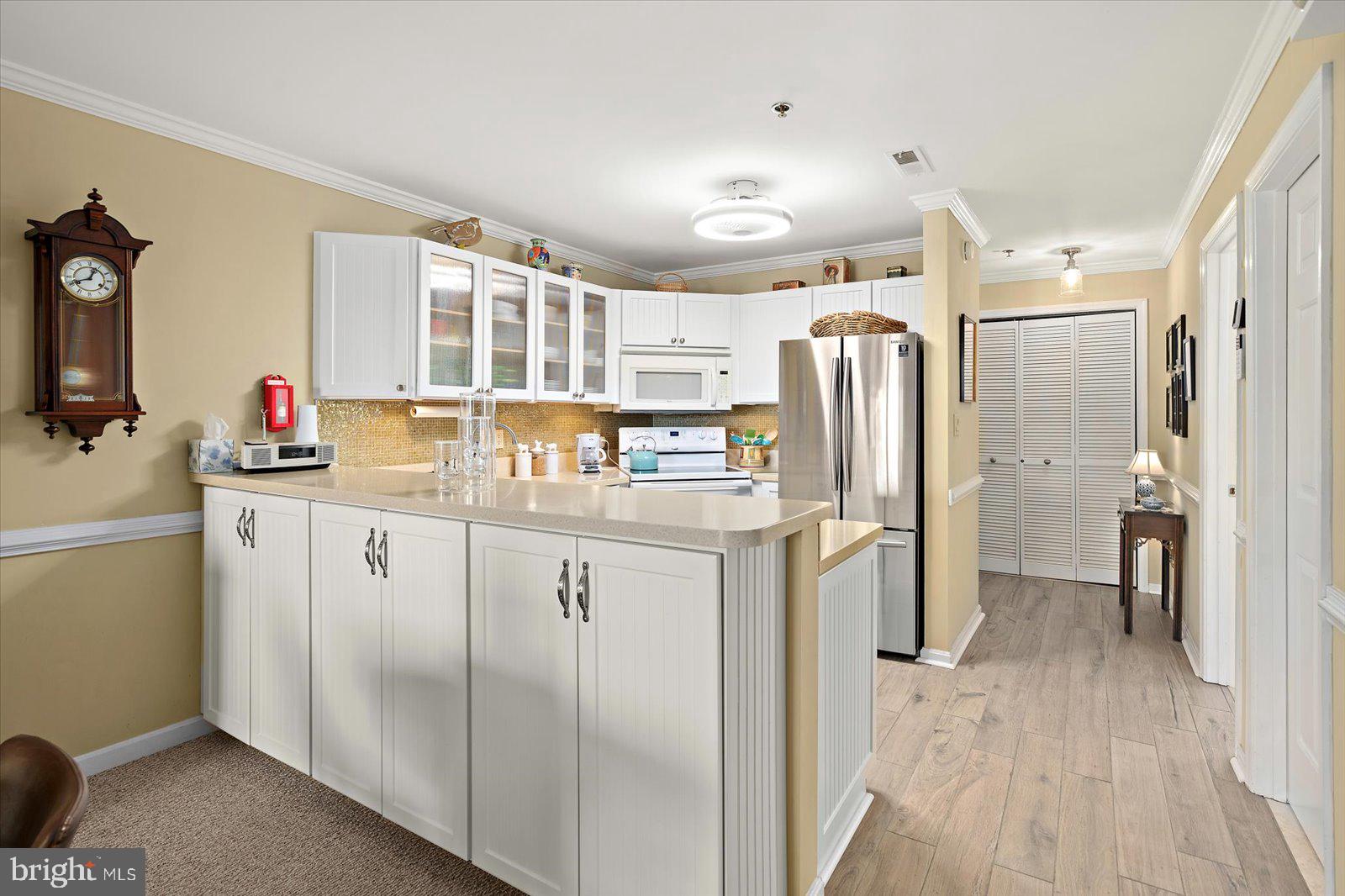 201 S HERON DRIVE 2D