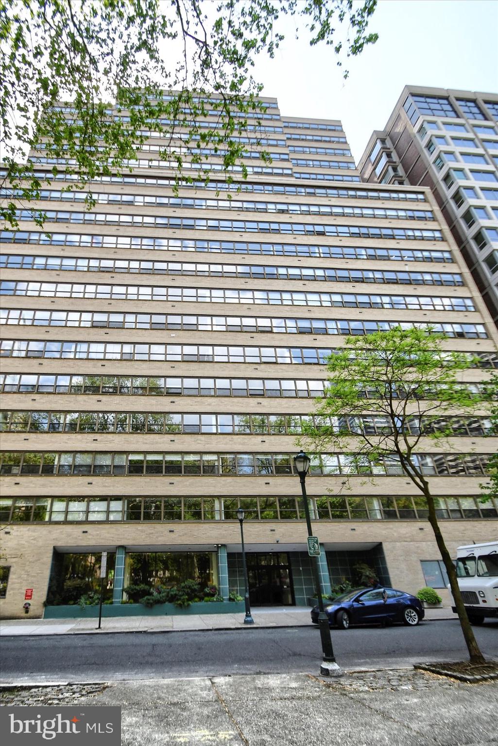 RITTENHOUSE SQUARE - Residential