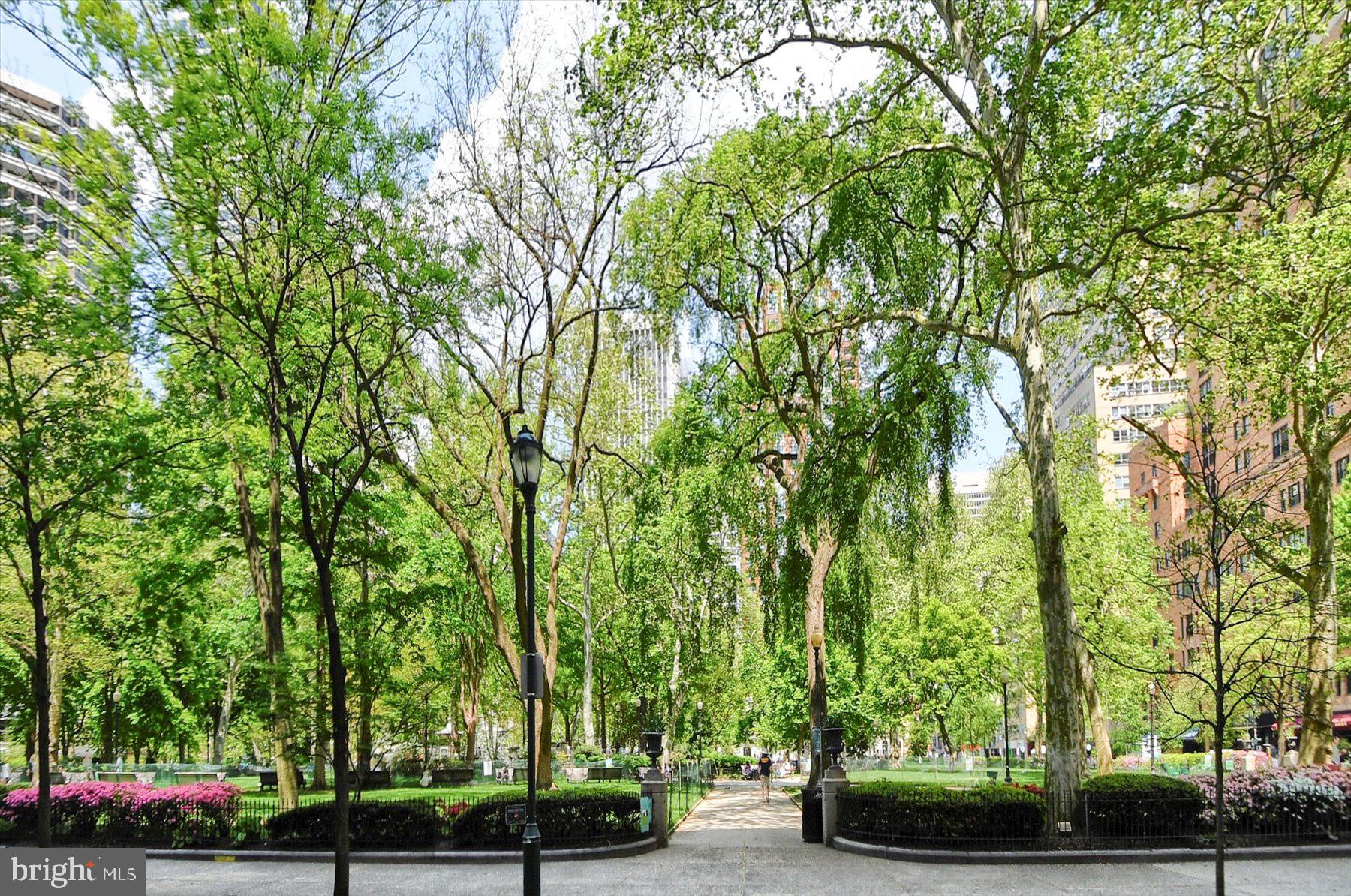 RITTENHOUSE SQUARE - Residential