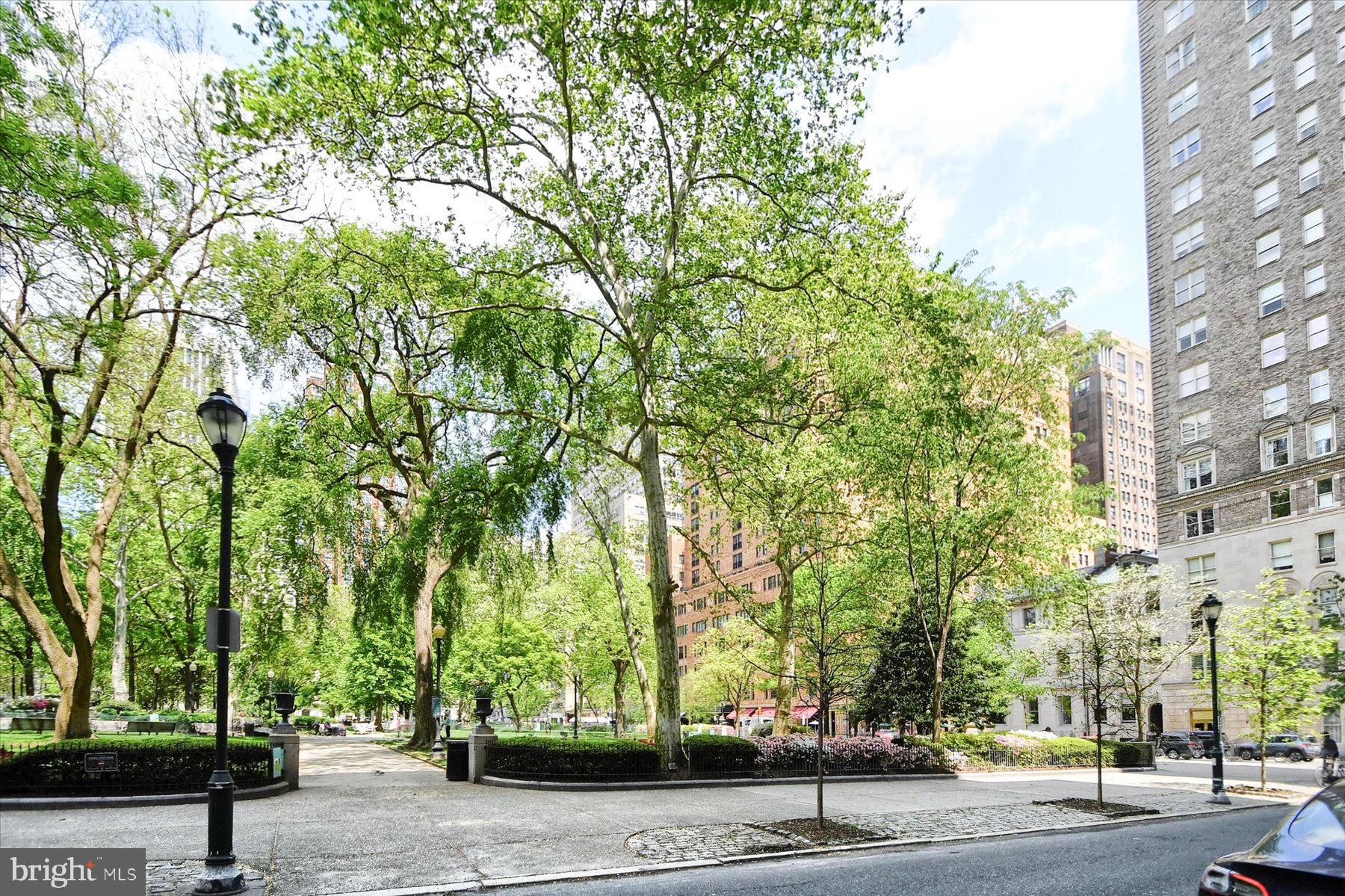 RITTENHOUSE SQUARE - Residential