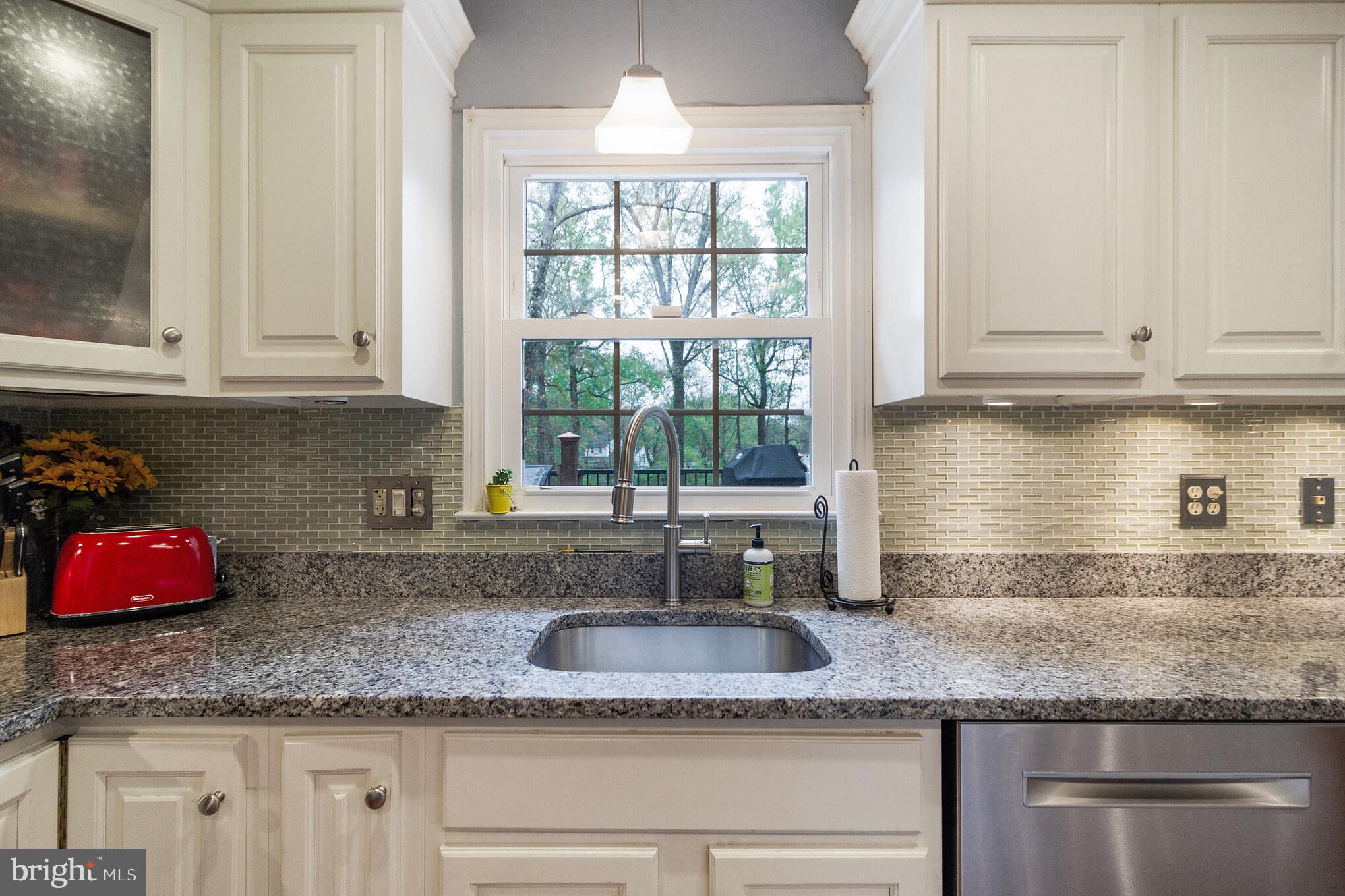 CROFTON - Residential Lease