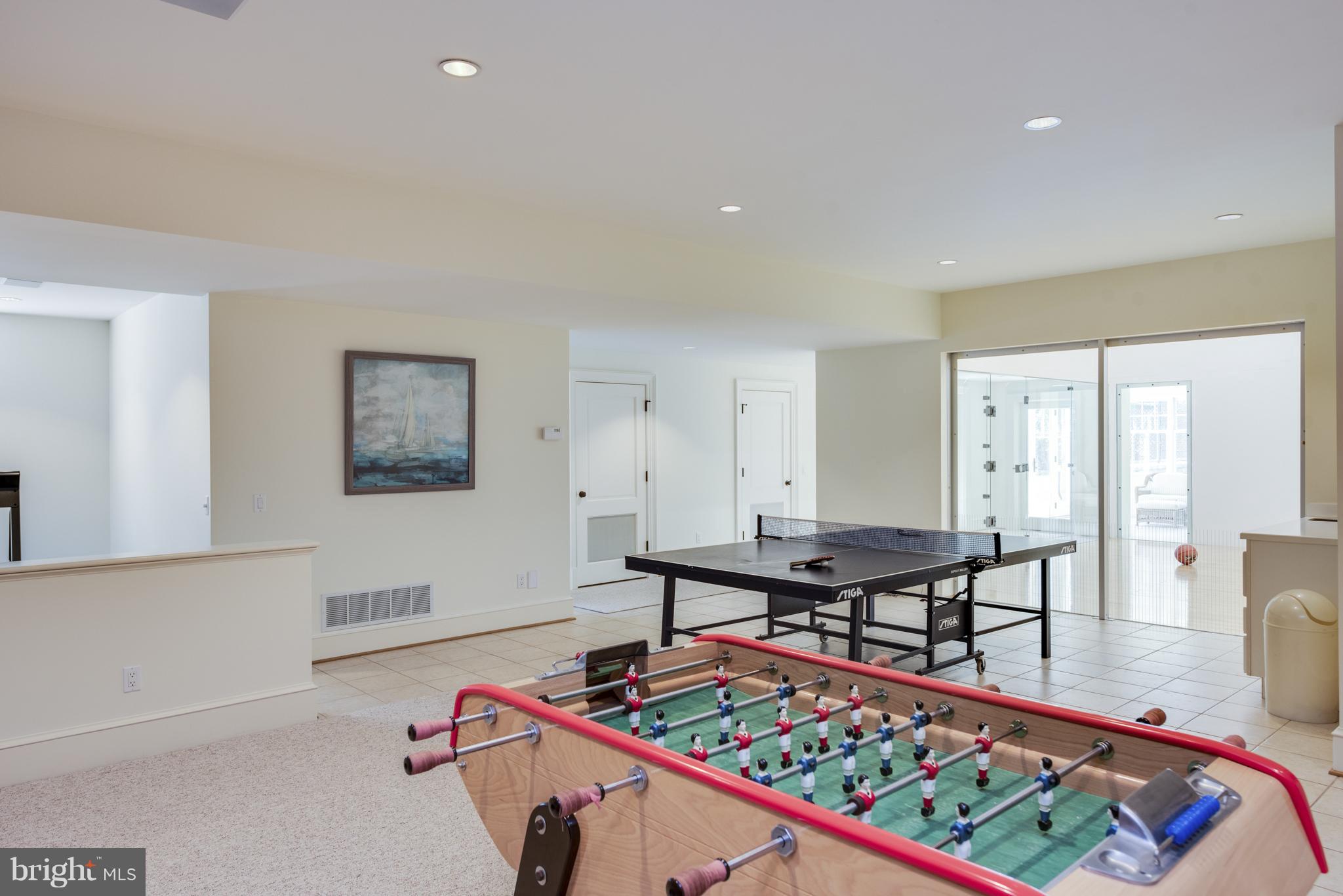 MAIDSTONE FARM - Residential