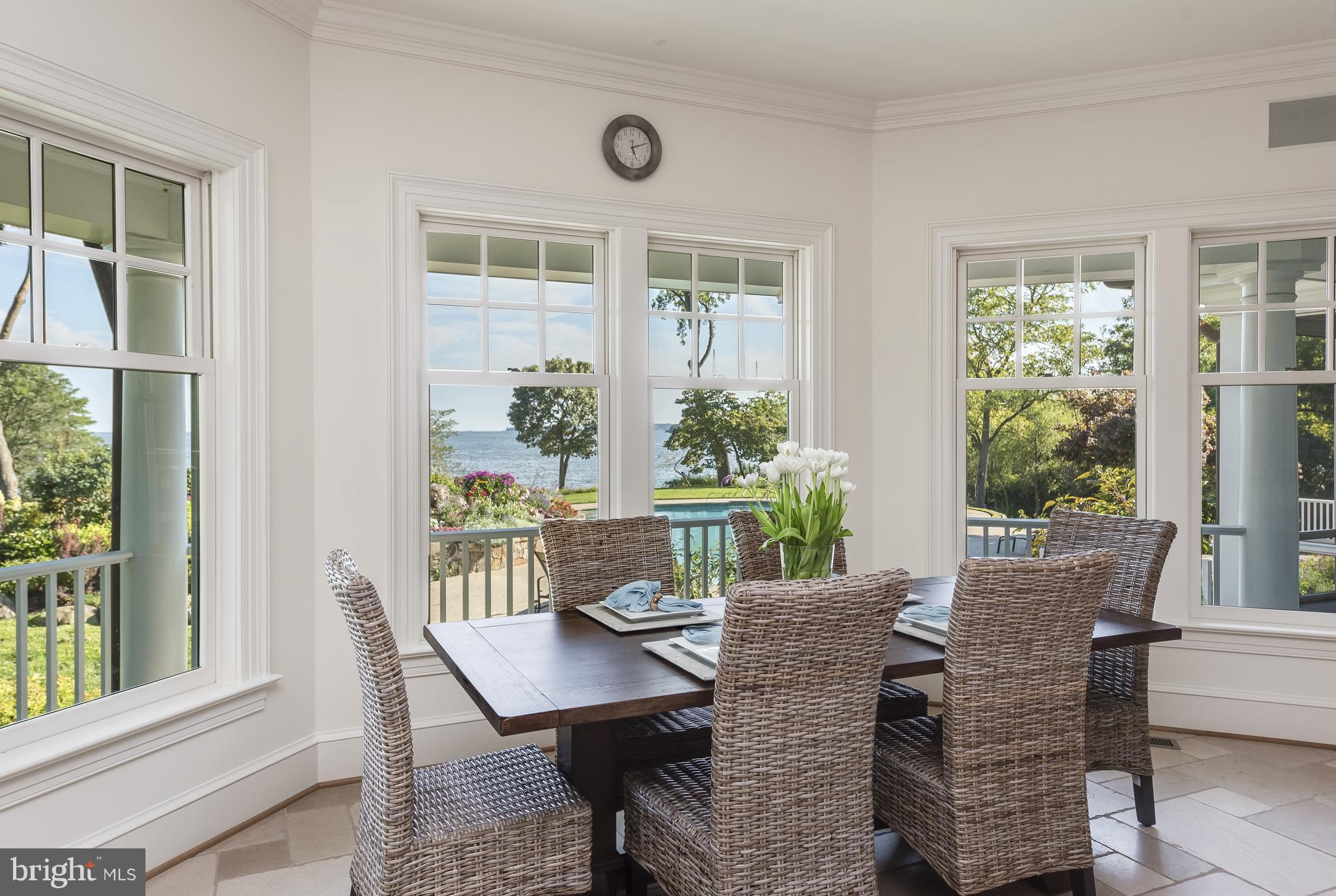 MAIDSTONE FARM - Residential