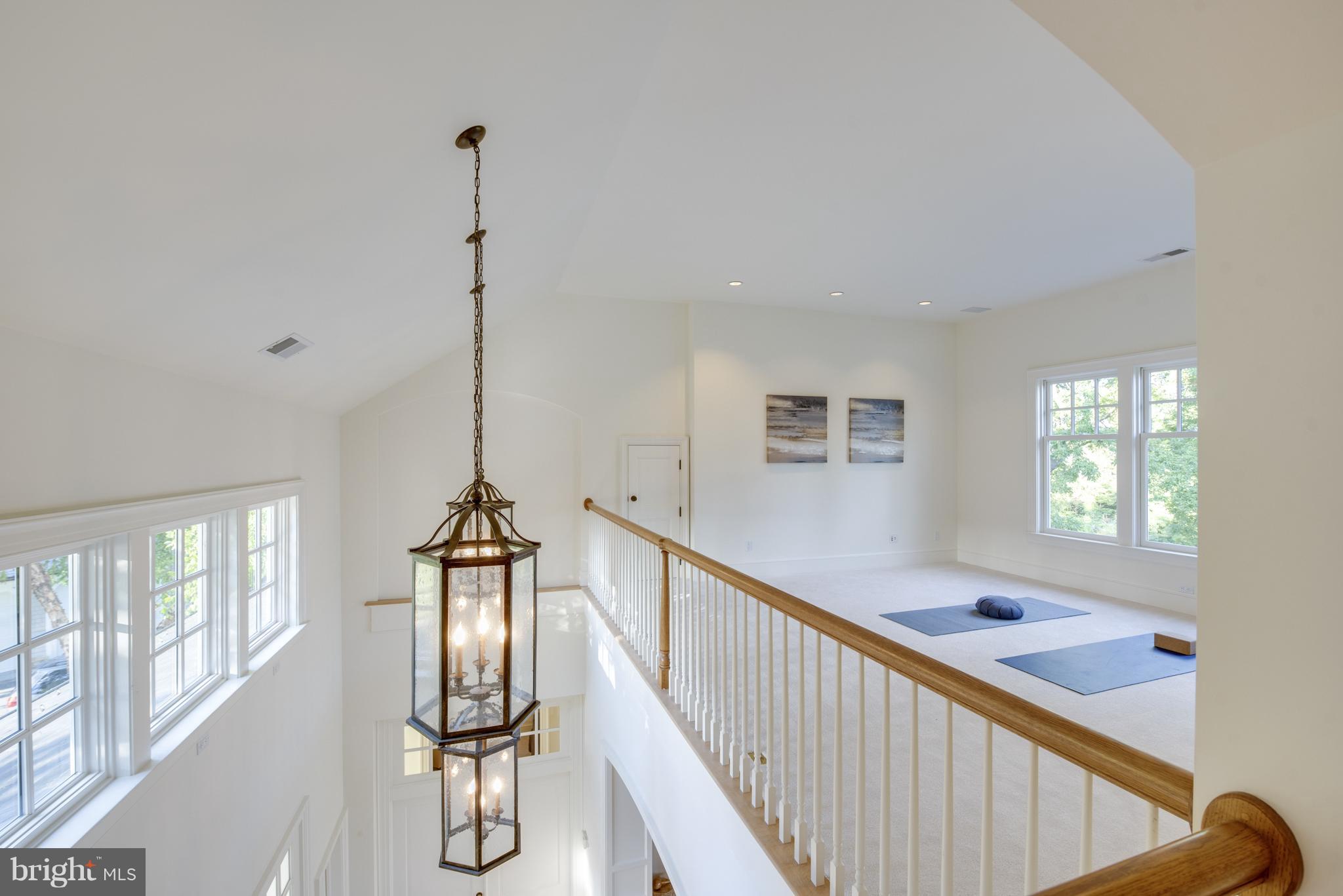 MAIDSTONE FARM - Residential