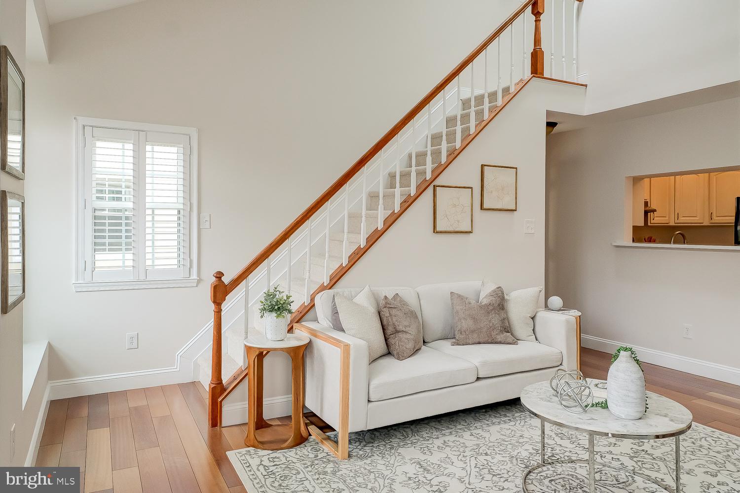 BRISTOL HOUSE - Residential