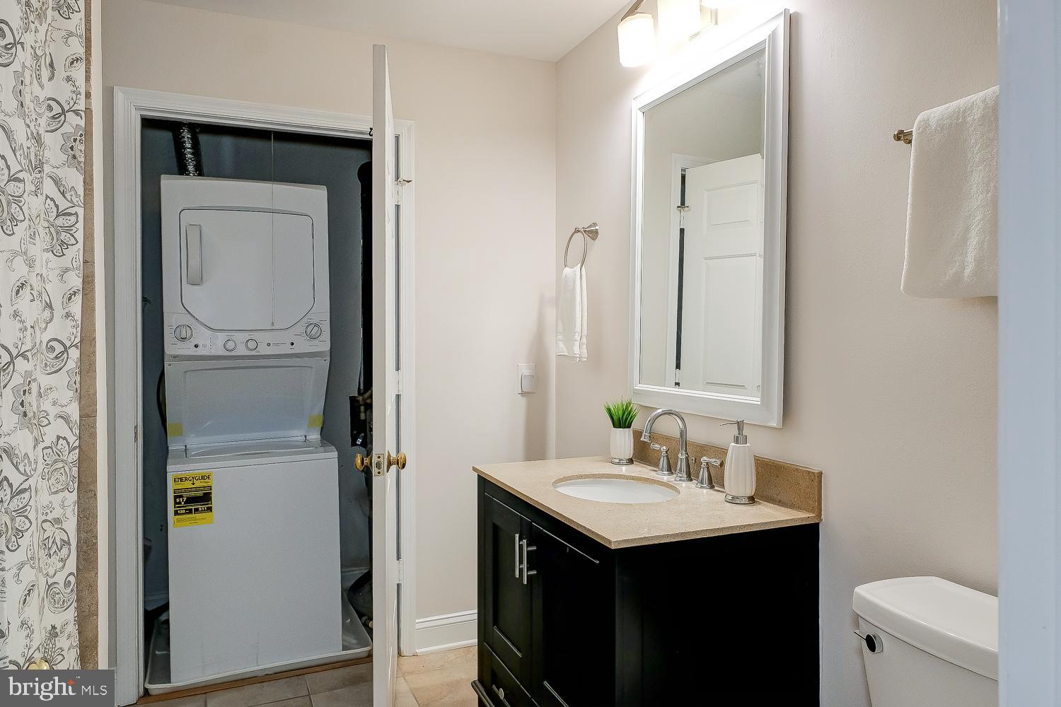 BRISTOL HOUSE - Residential