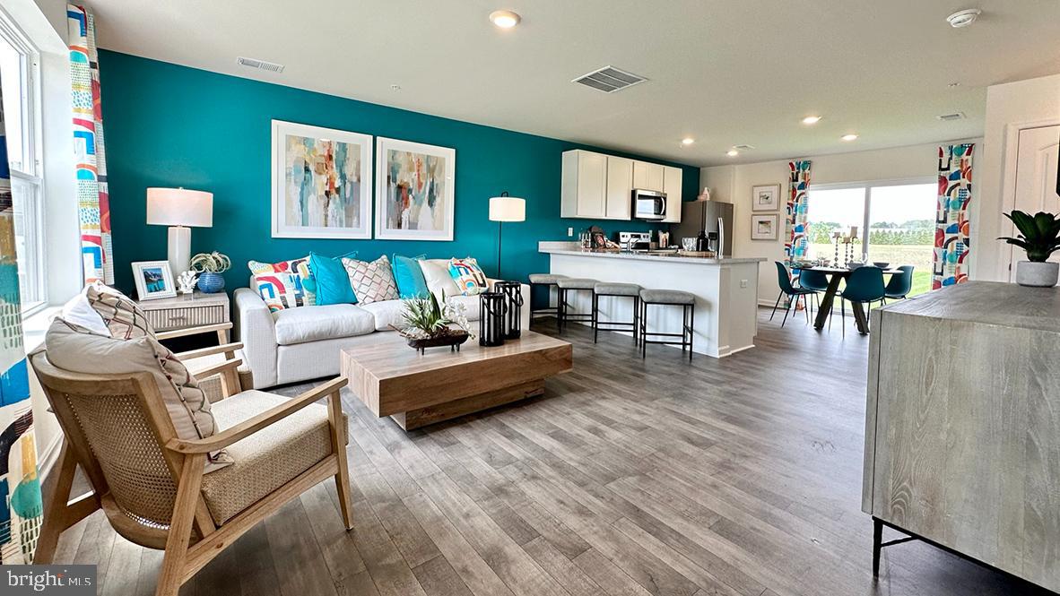 HERITAGE TRACE - Residential