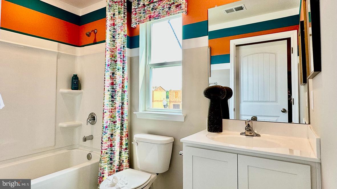 HERITAGE TRACE - Residential