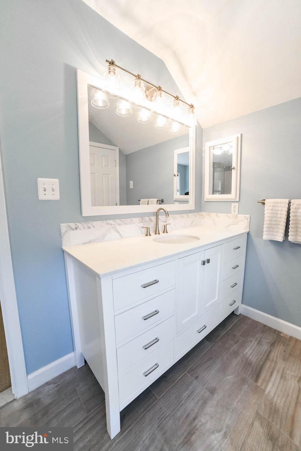 CLEARFIELDS OF BRETON BAY - Residential