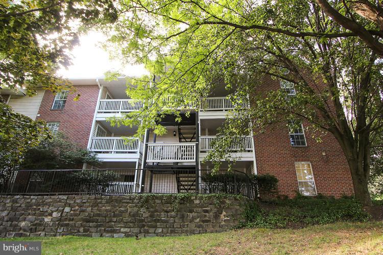 FOUNTAINS AT MCLEAN - Residential