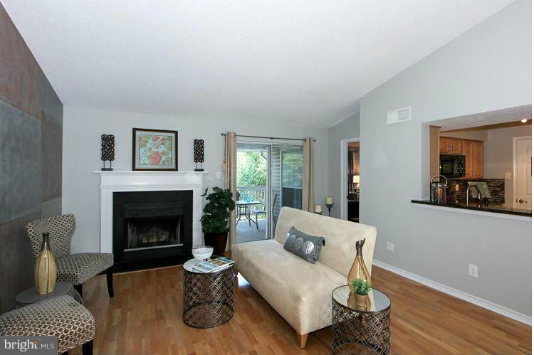 FOUNTAINS AT MCLEAN - Residential