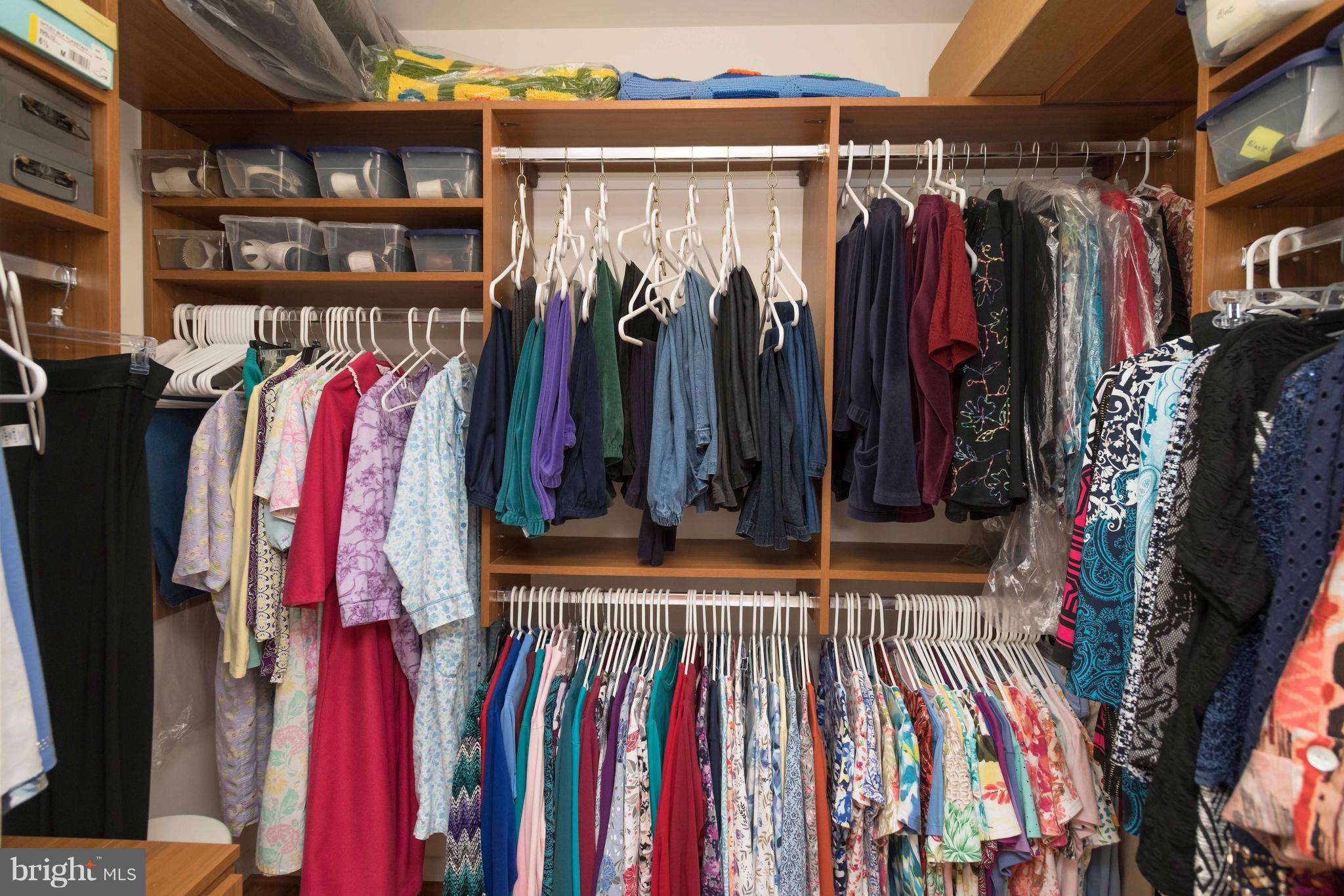 ANNEN WOODS - Residential