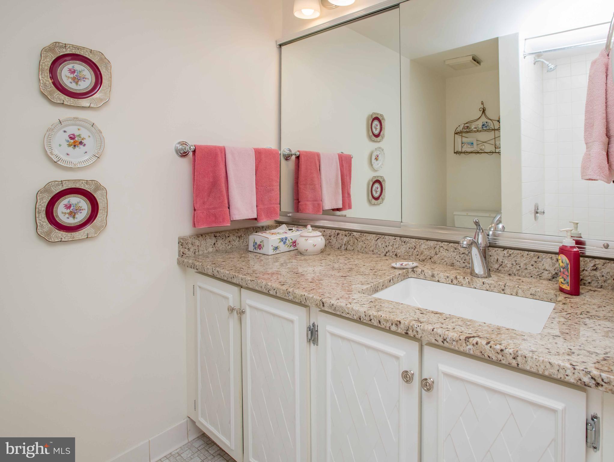 ANNEN WOODS - Residential