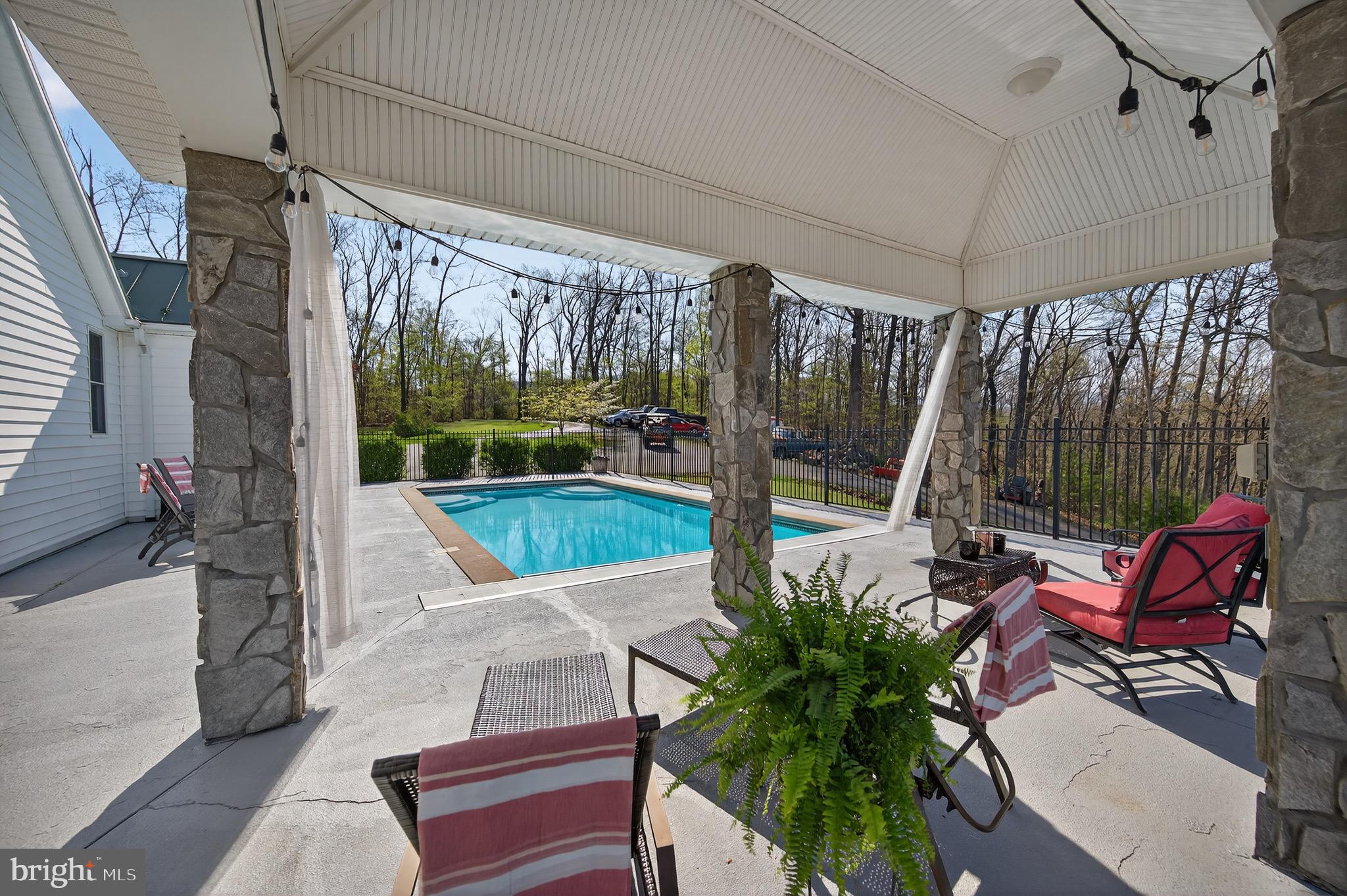 BURNER ESTATES - Residential