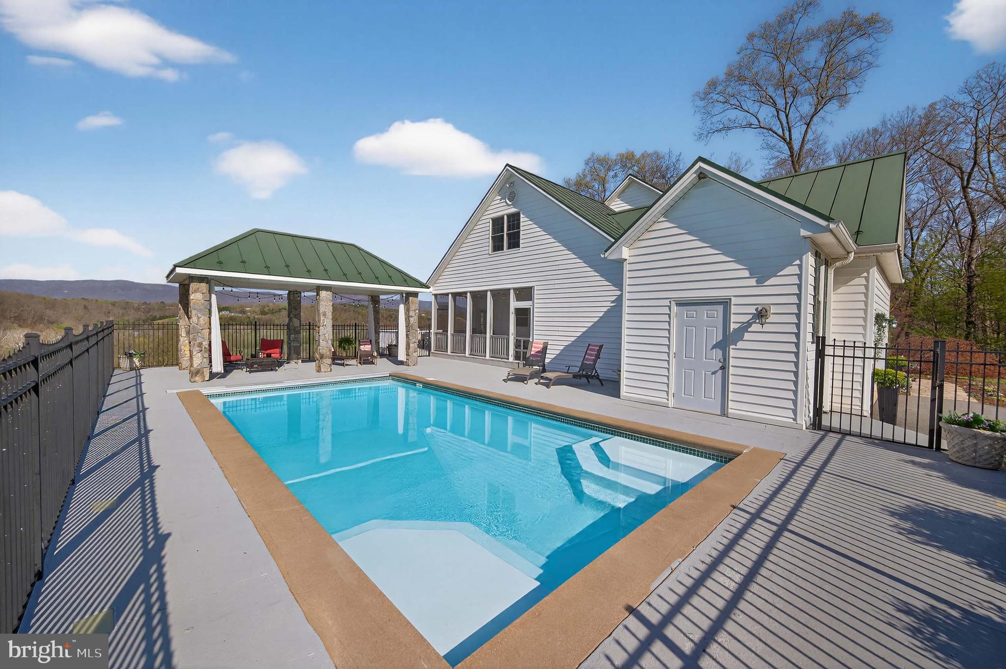BURNER ESTATES - Residential