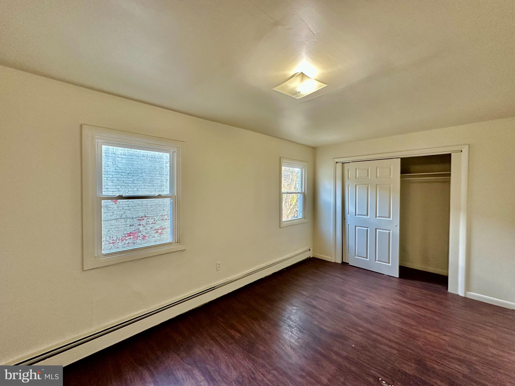 LANCASTER - Residential