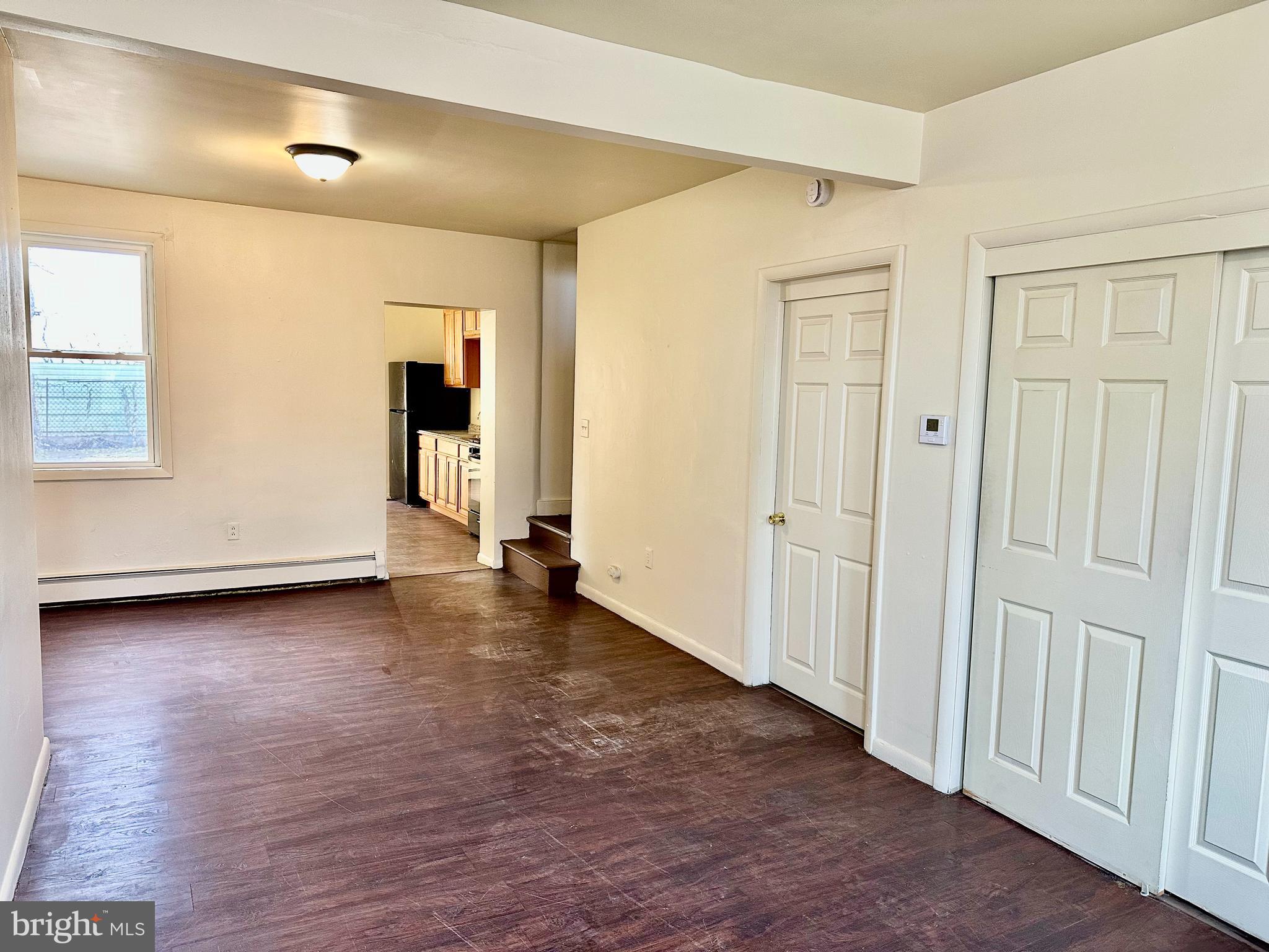 LANCASTER - Residential