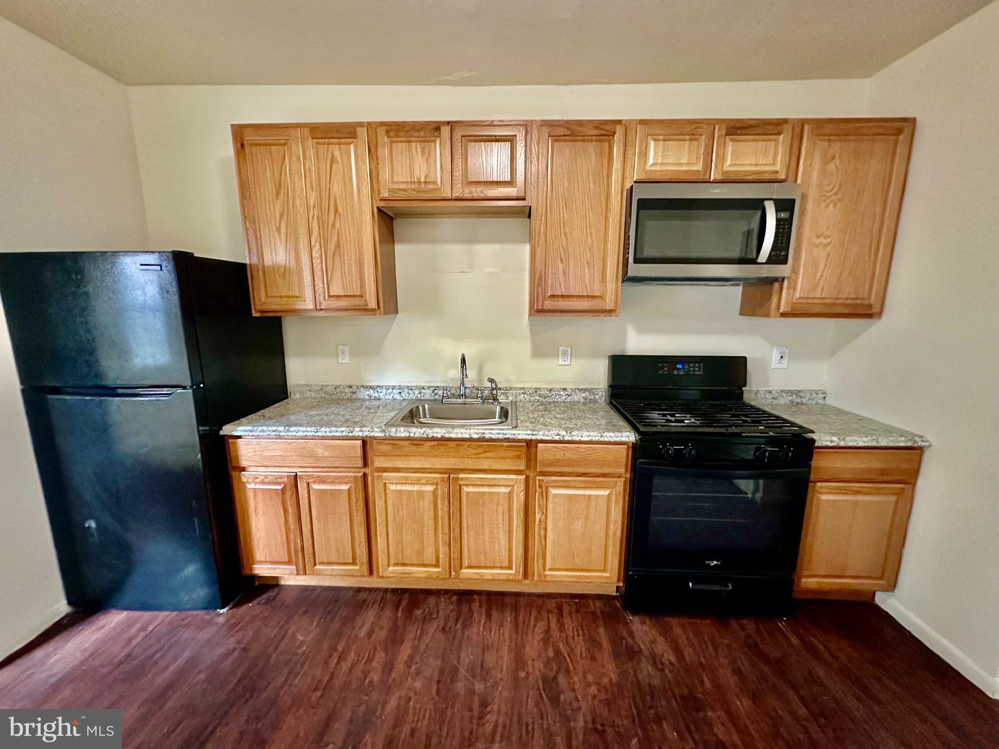 LANCASTER - Residential