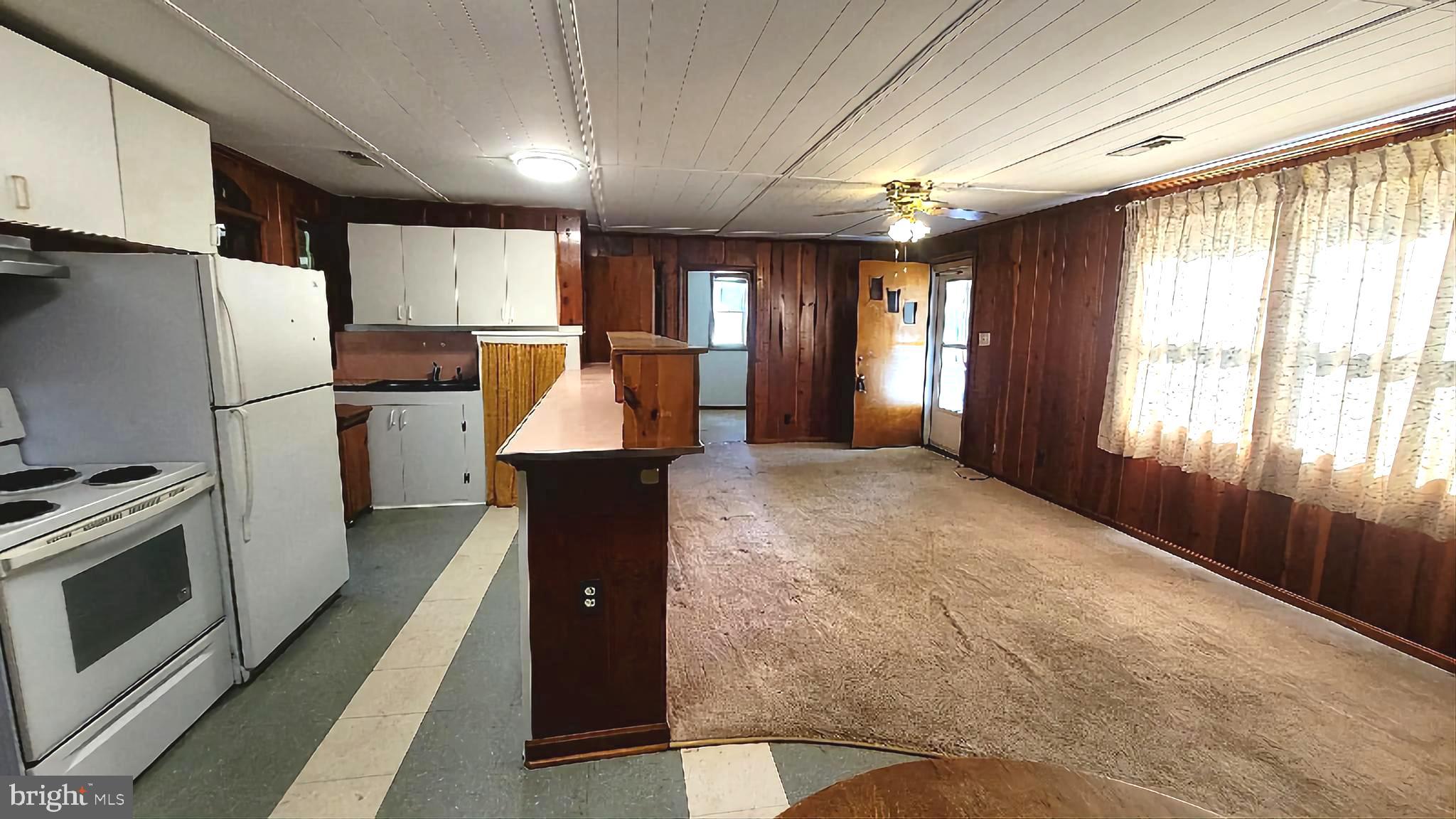 POTOMAC SHORES - Residential