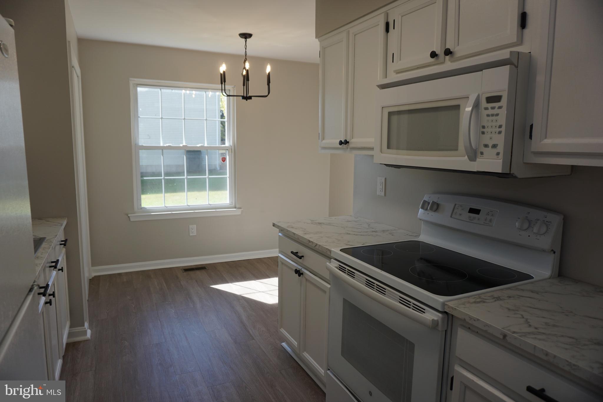 AVONDALE RUN - Residential